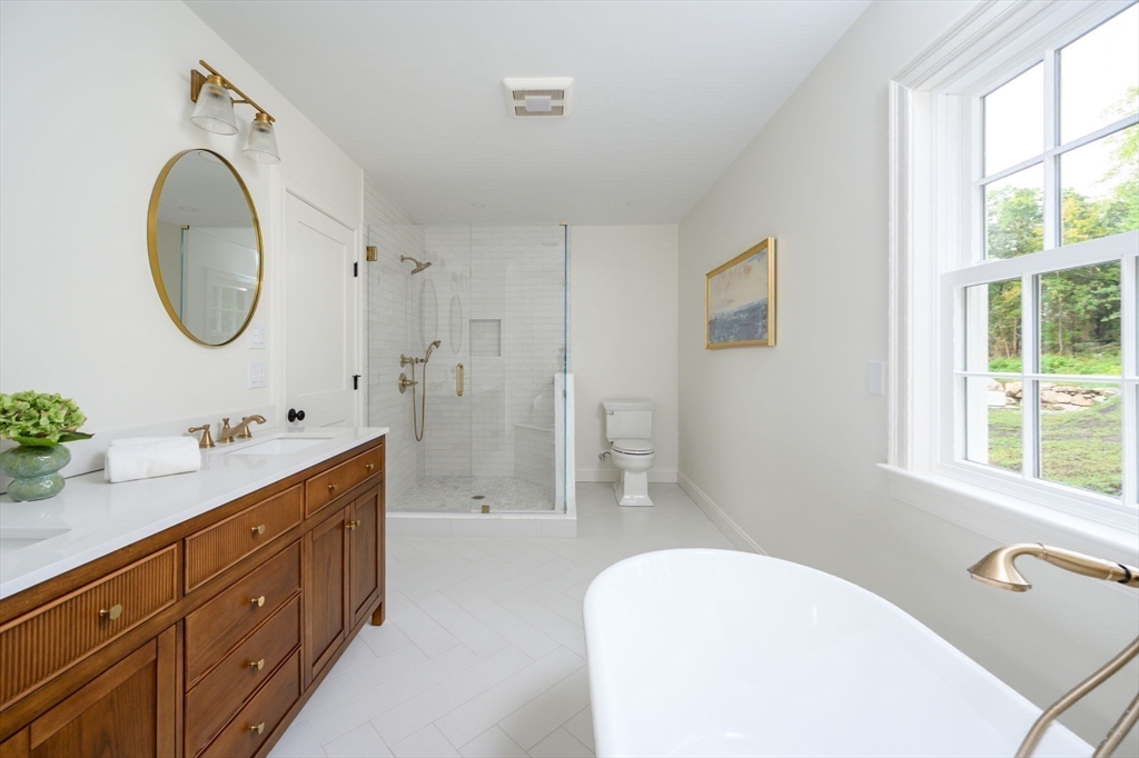 5 Woodbine Lane