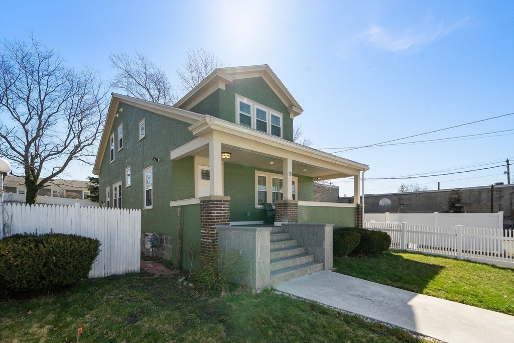 11 Birchbrow Avenue