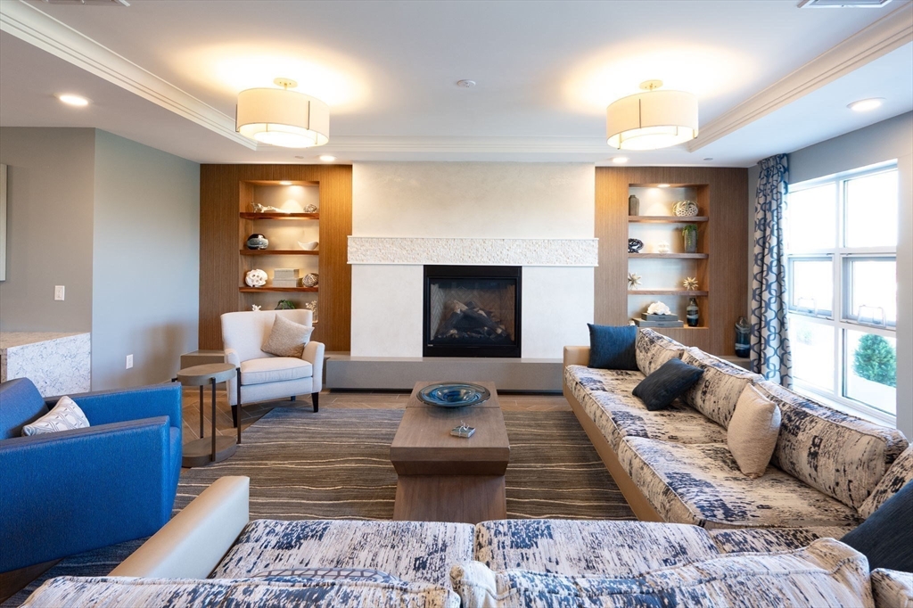 130 Broad Broad Reach # 606