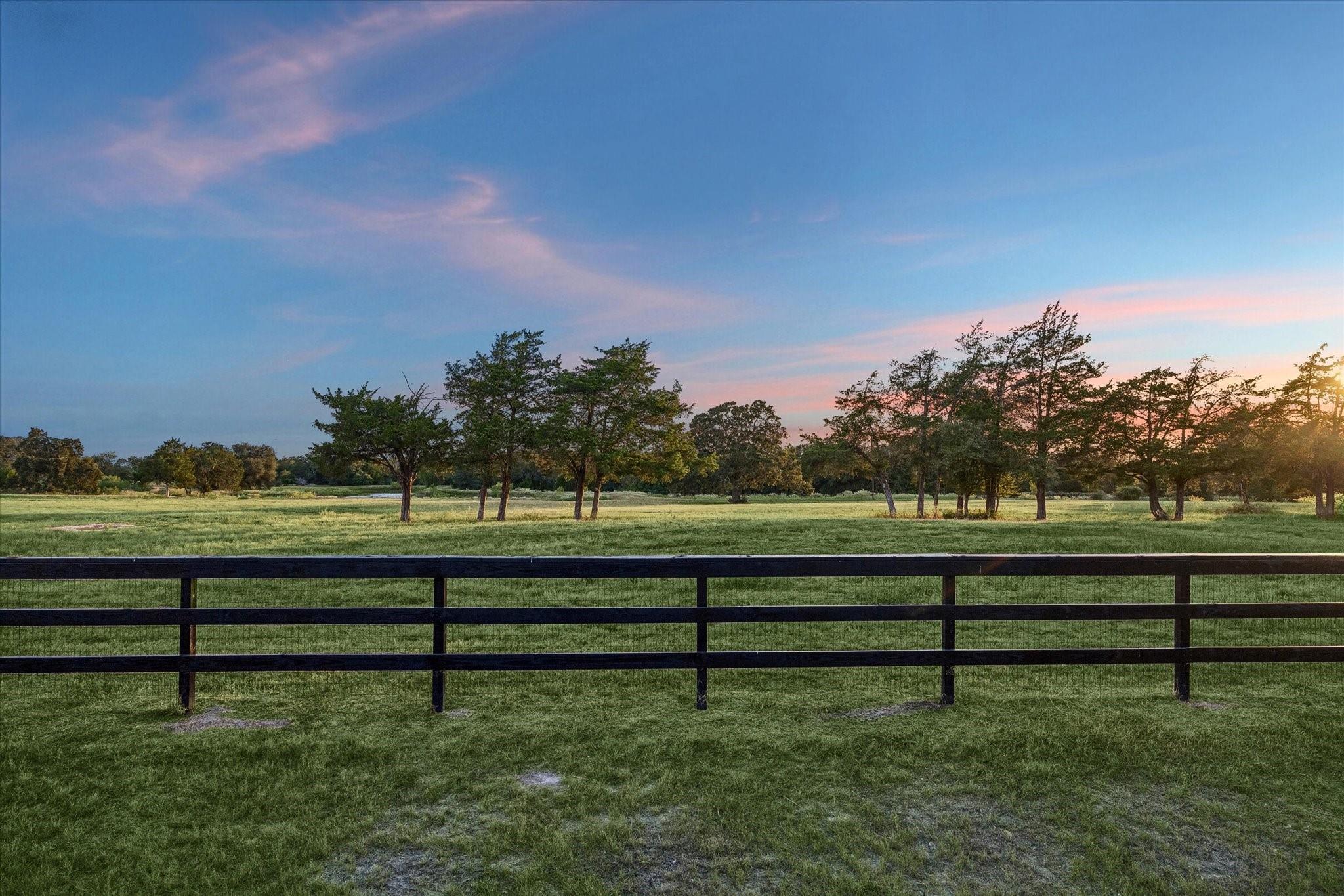 3 Round Top Farms Drive