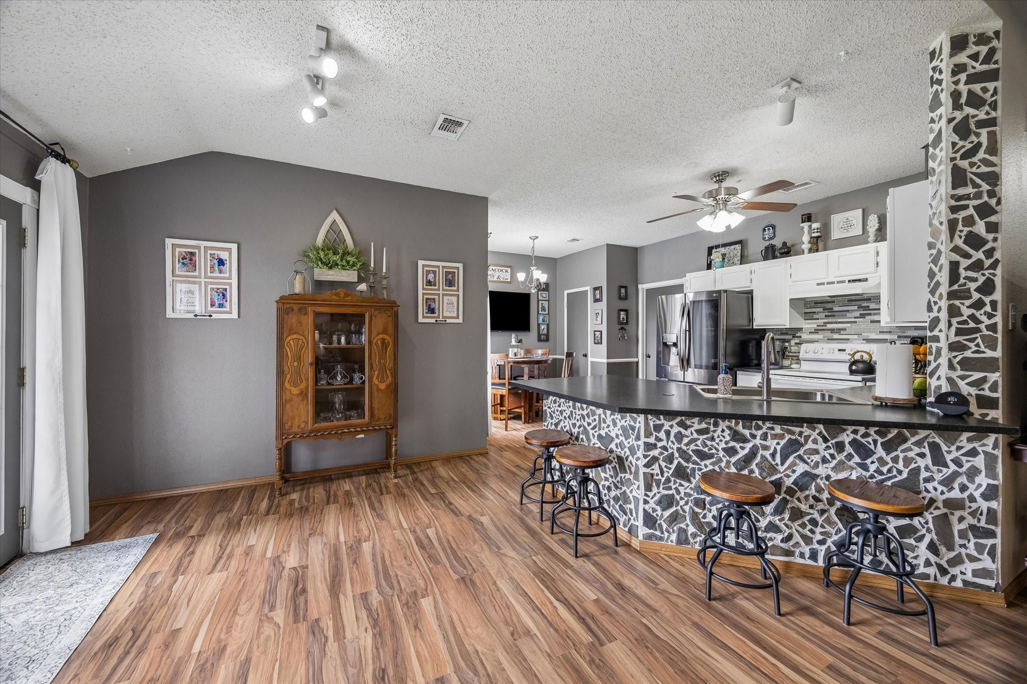 3115 Georgia Pine Drive