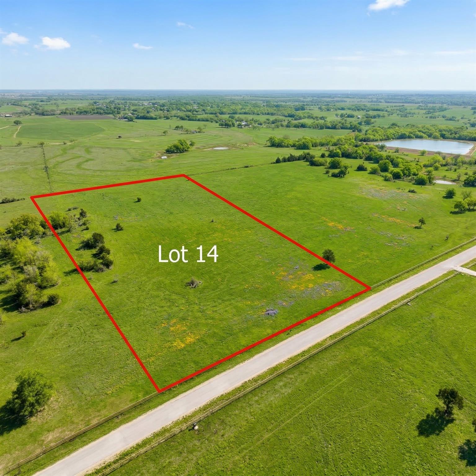 14 Round Top Farms Drive