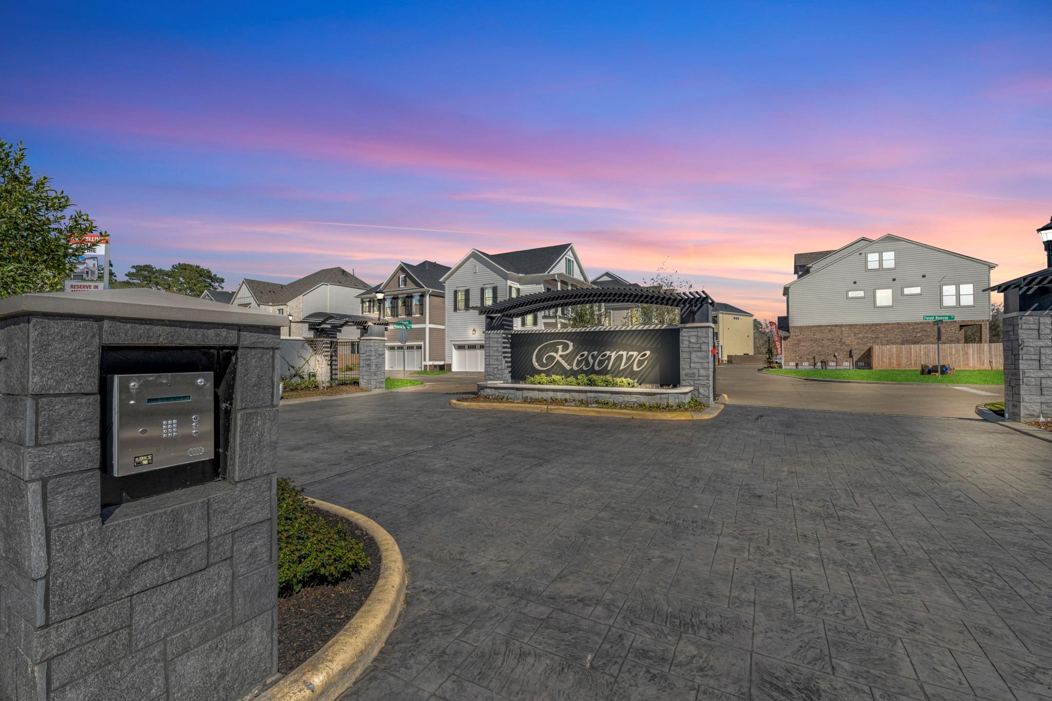 316 Forest Reserve Place