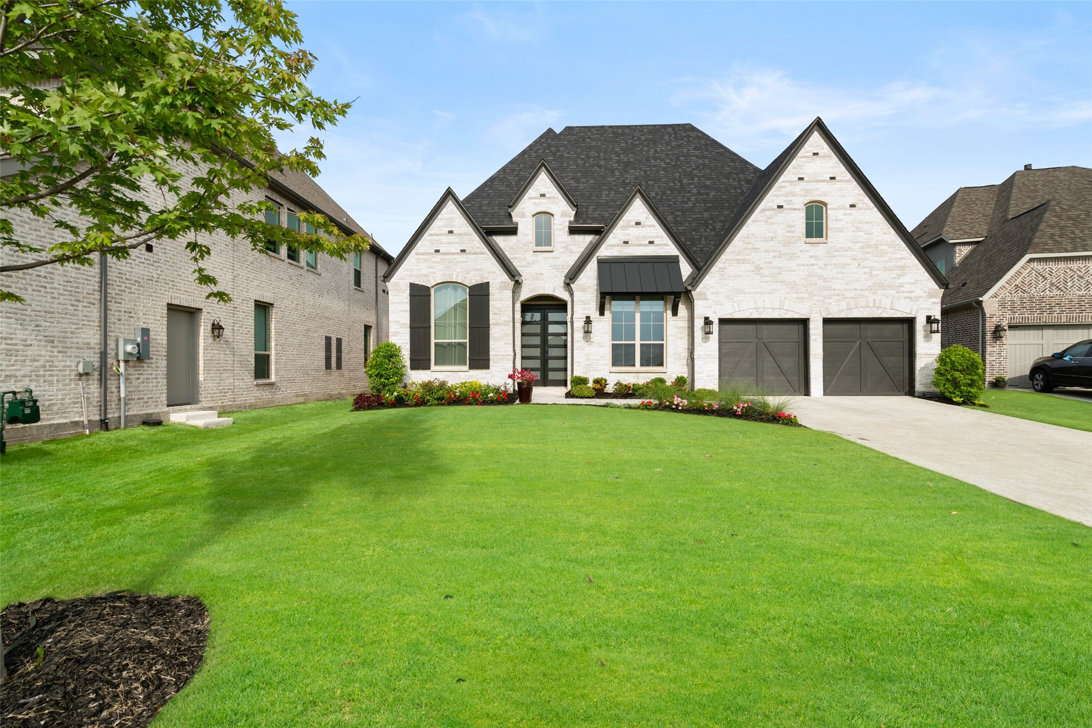 3216 Alexandra Lane
