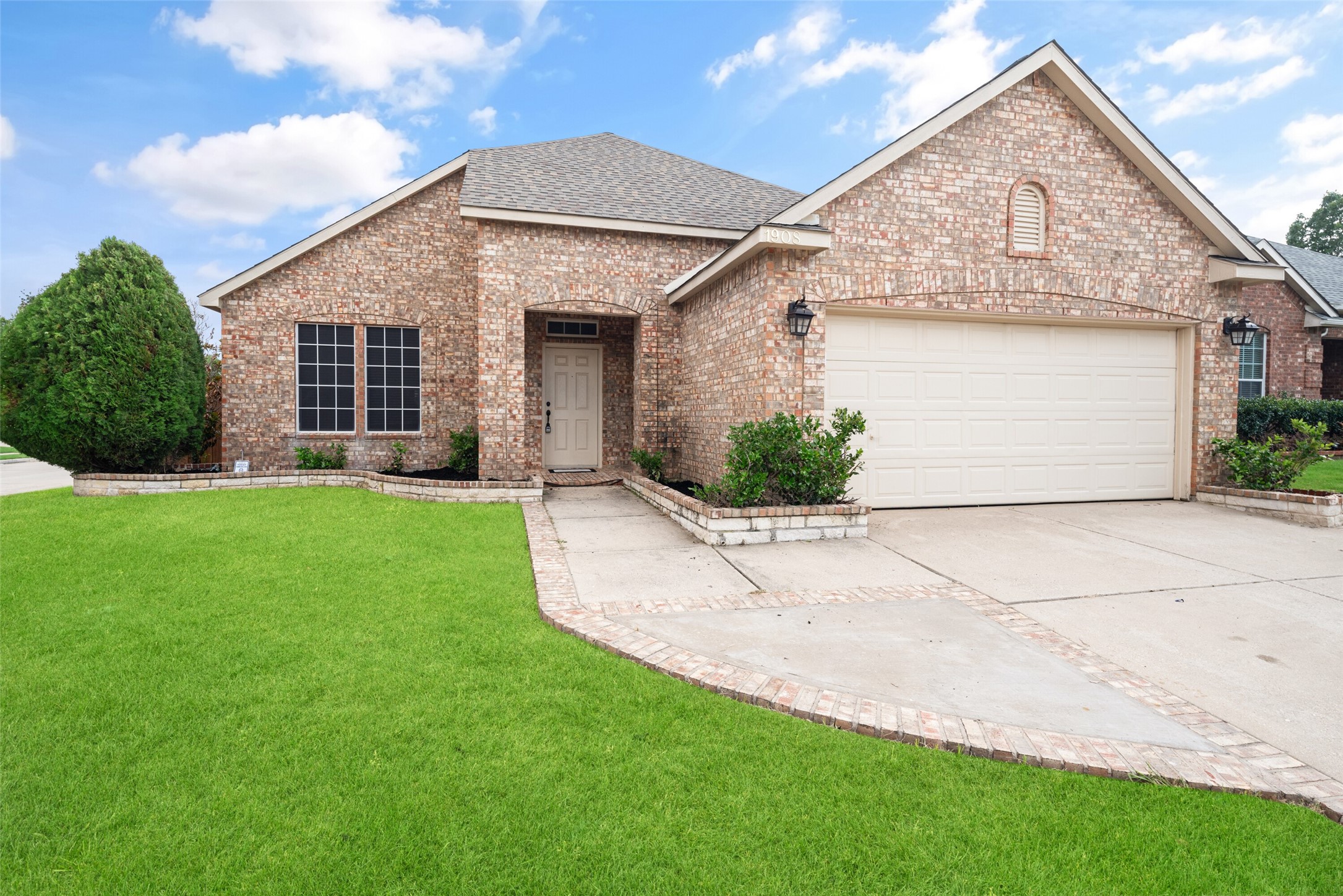 1908 Peppertree Drive