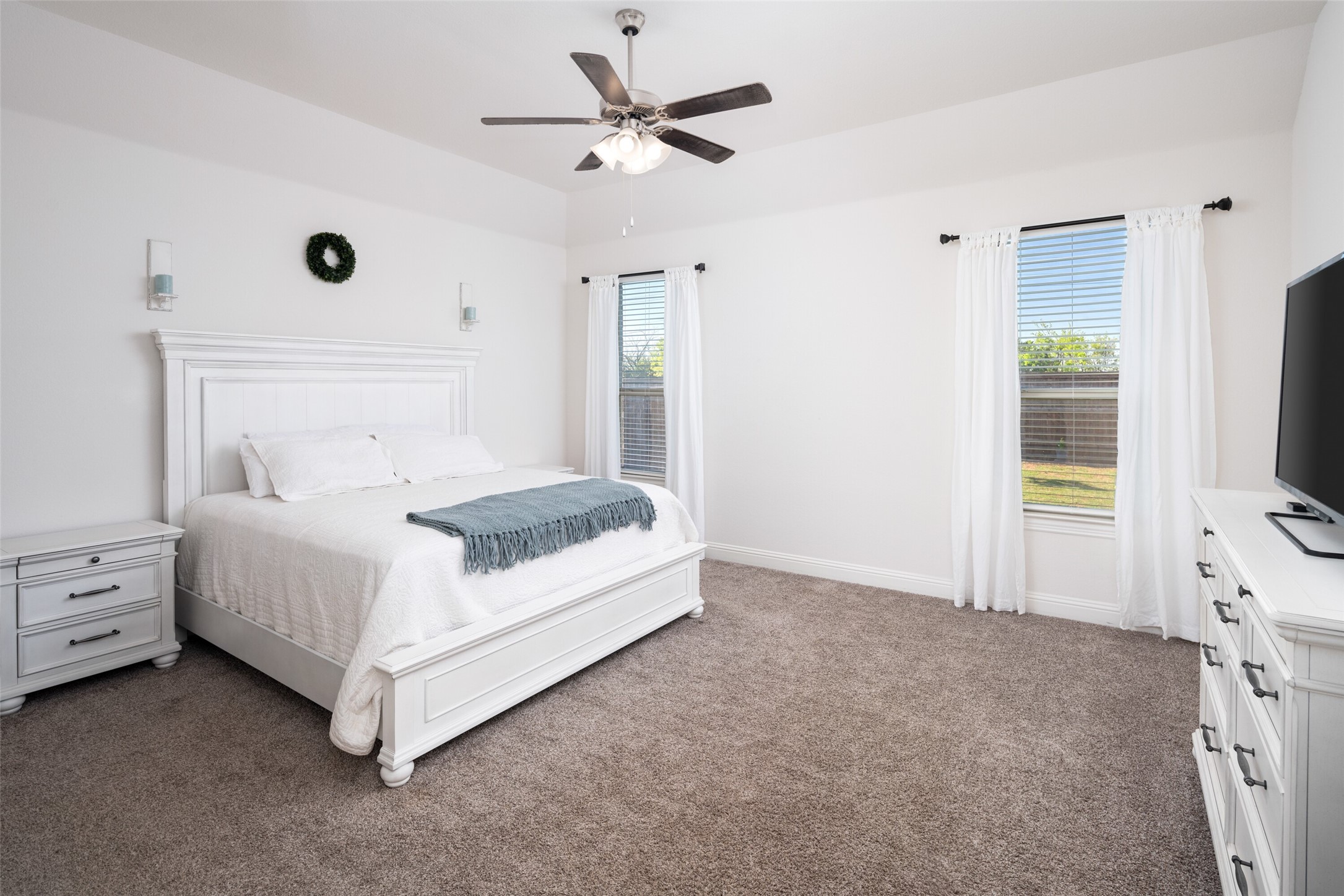 1621 Tapadero Lane