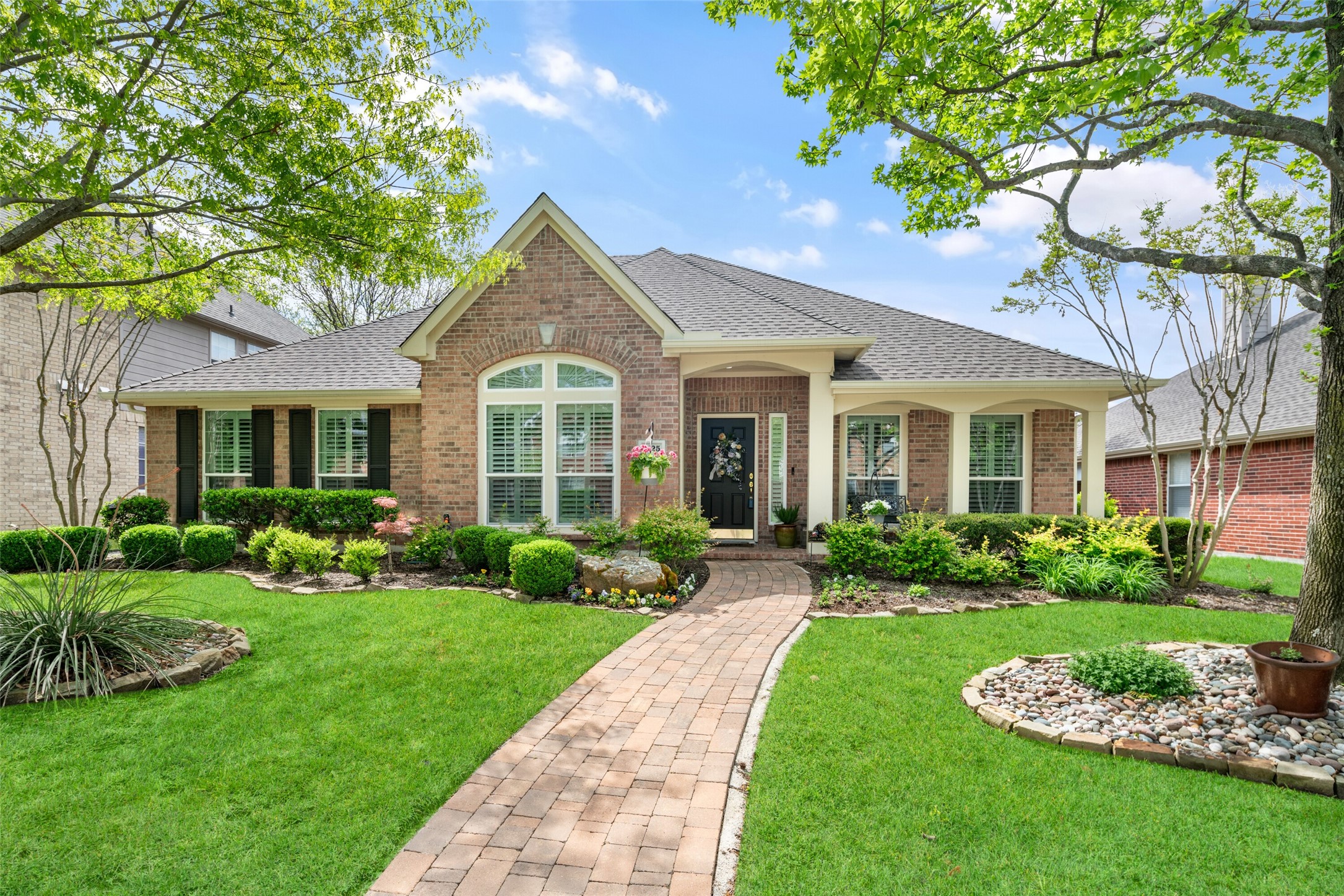 1425 Cool Springs Drive
