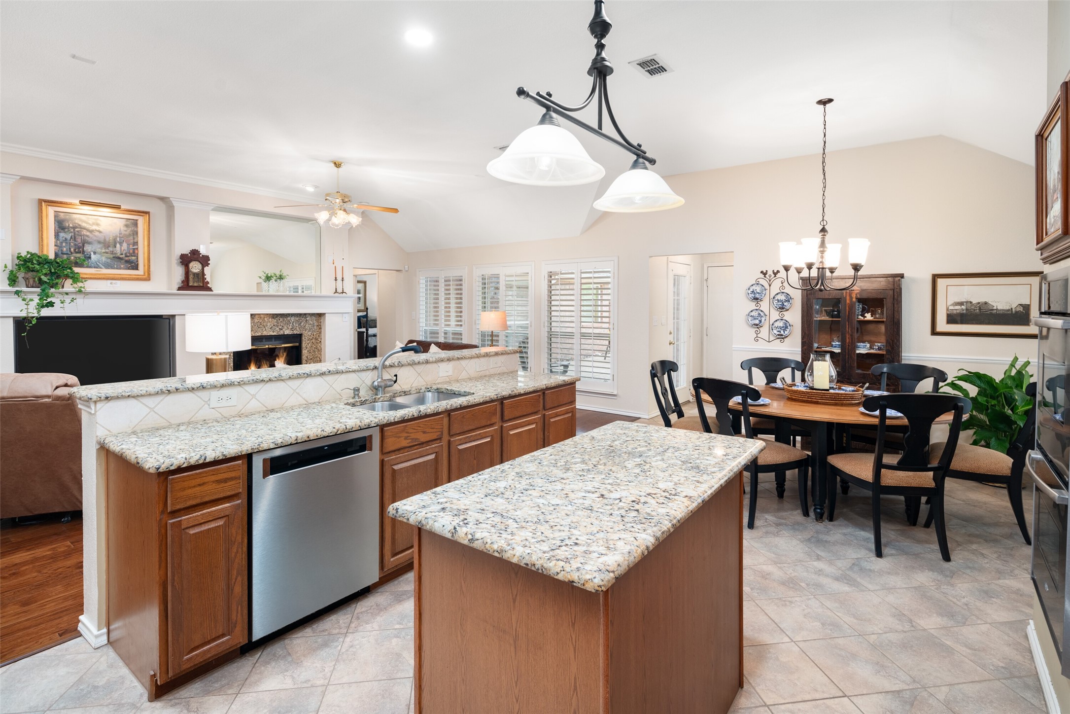 1425 Cool Springs Drive