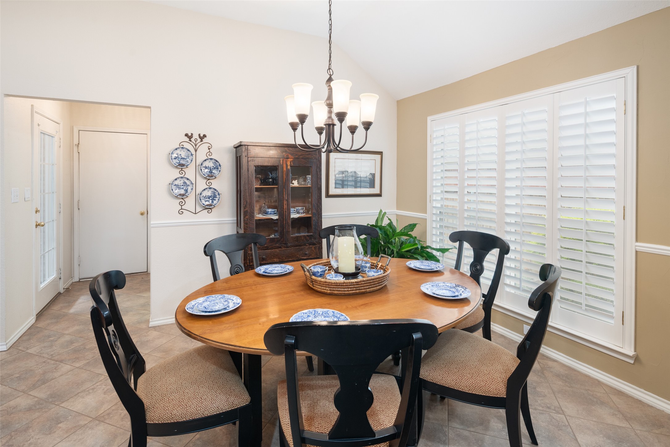 1425 Cool Springs Drive