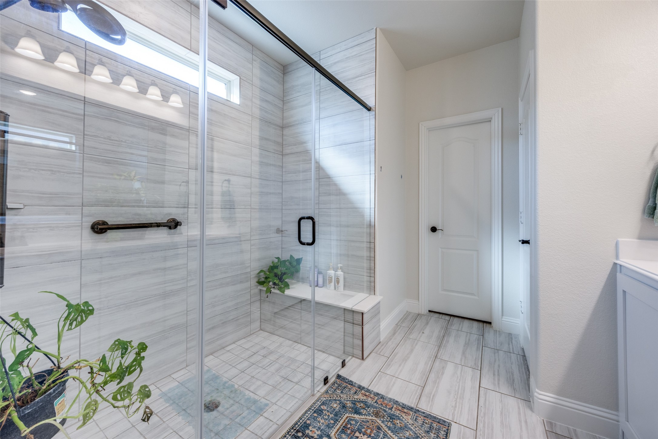 1202 Bridgeport Drive