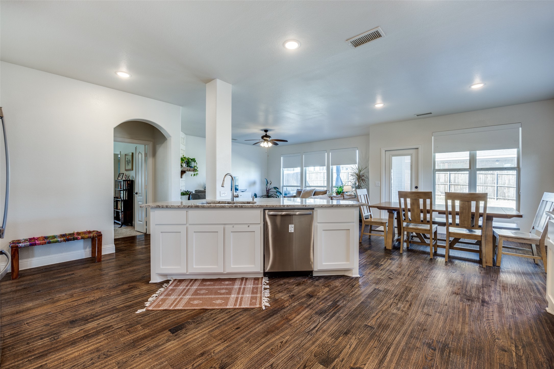 1202 Bridgeport Drive