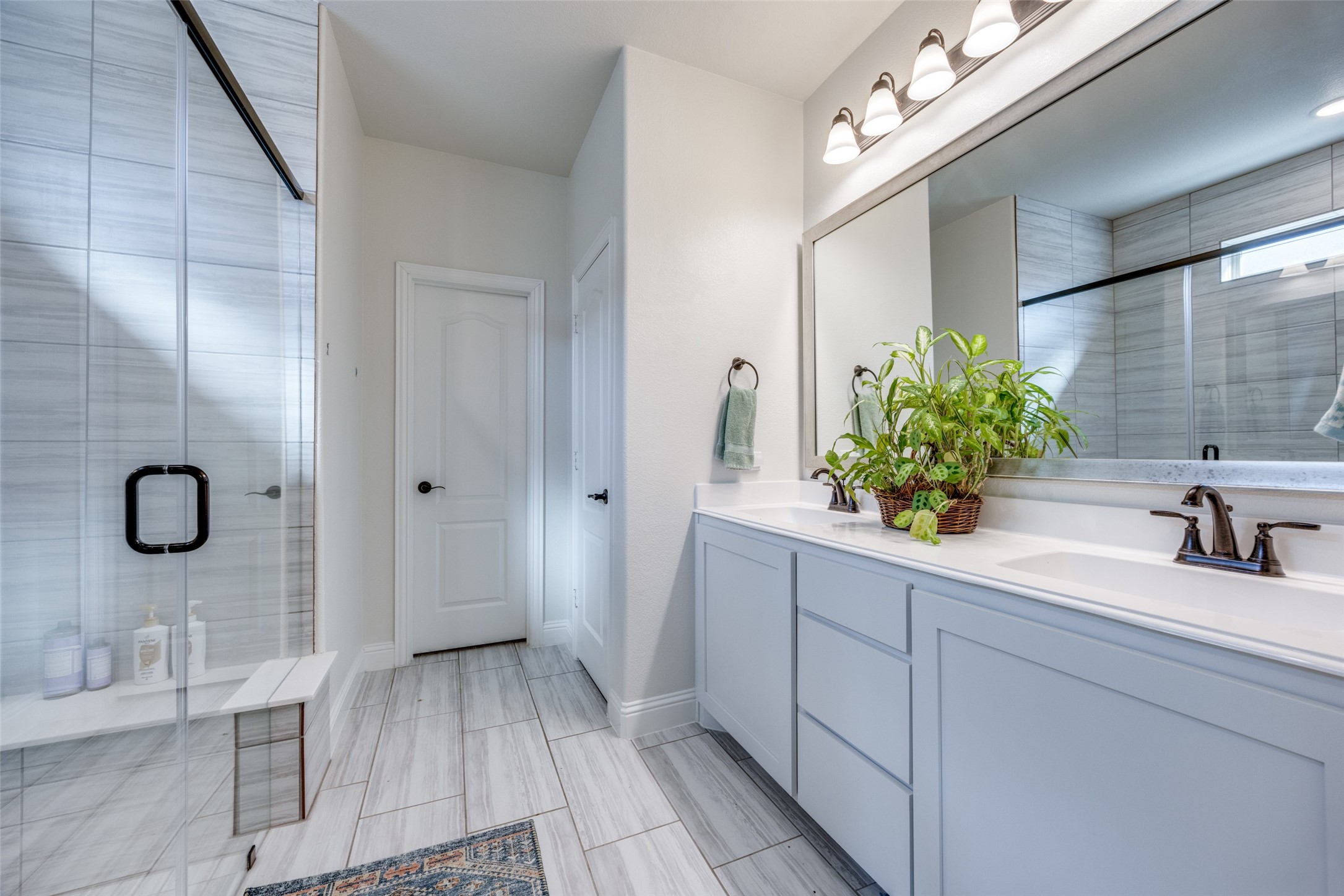 1202 Bridgeport Drive