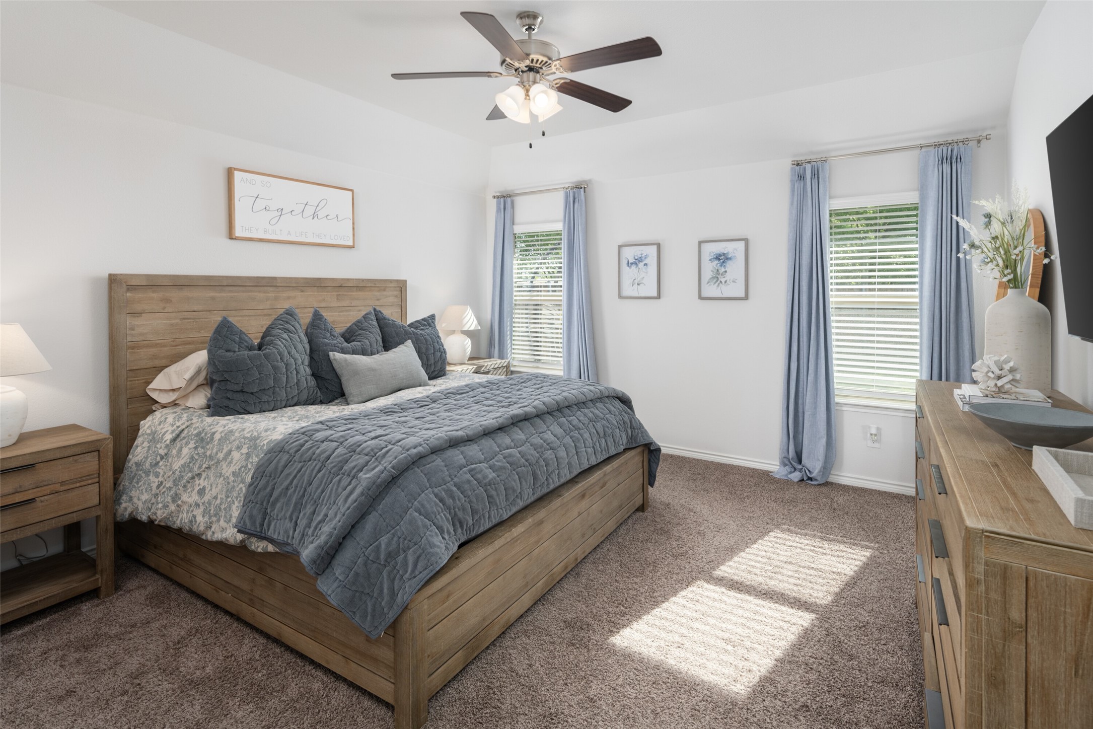 1132 Azure Lane