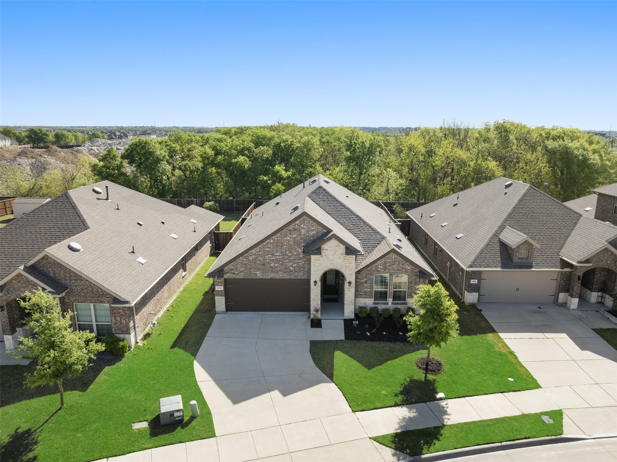 1132 Azure Lane