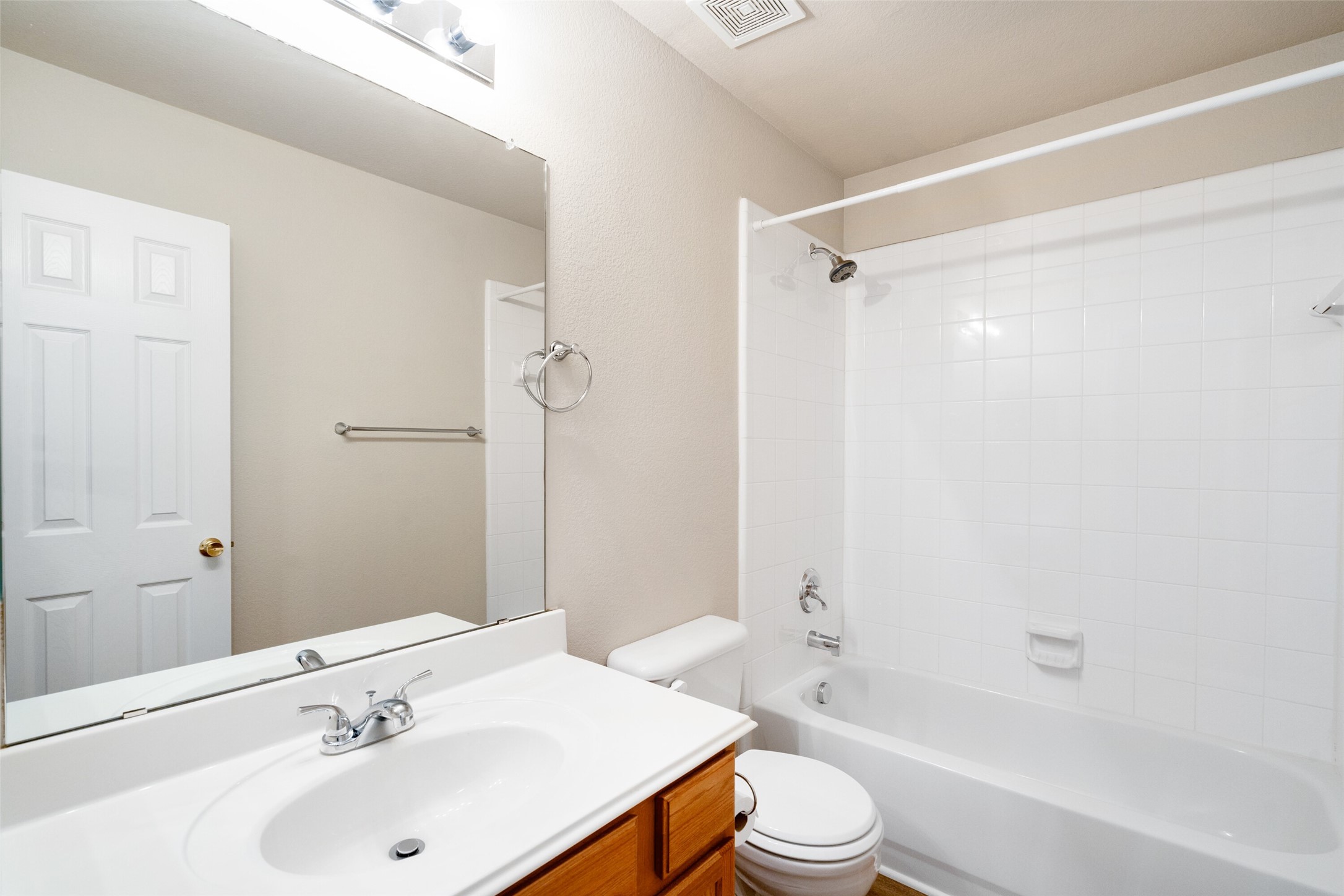 2705 Dexter Court