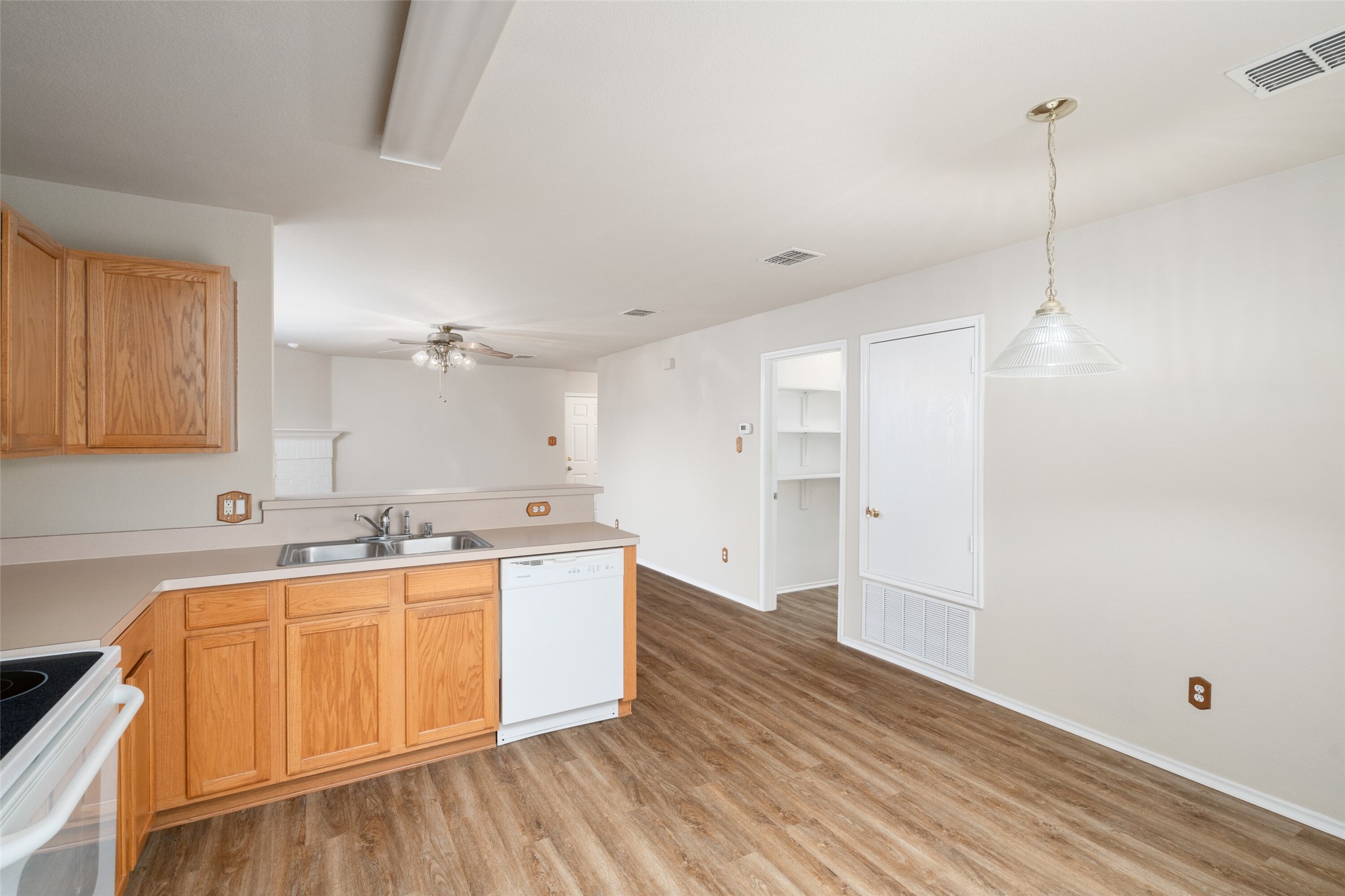 2705 Dexter Court