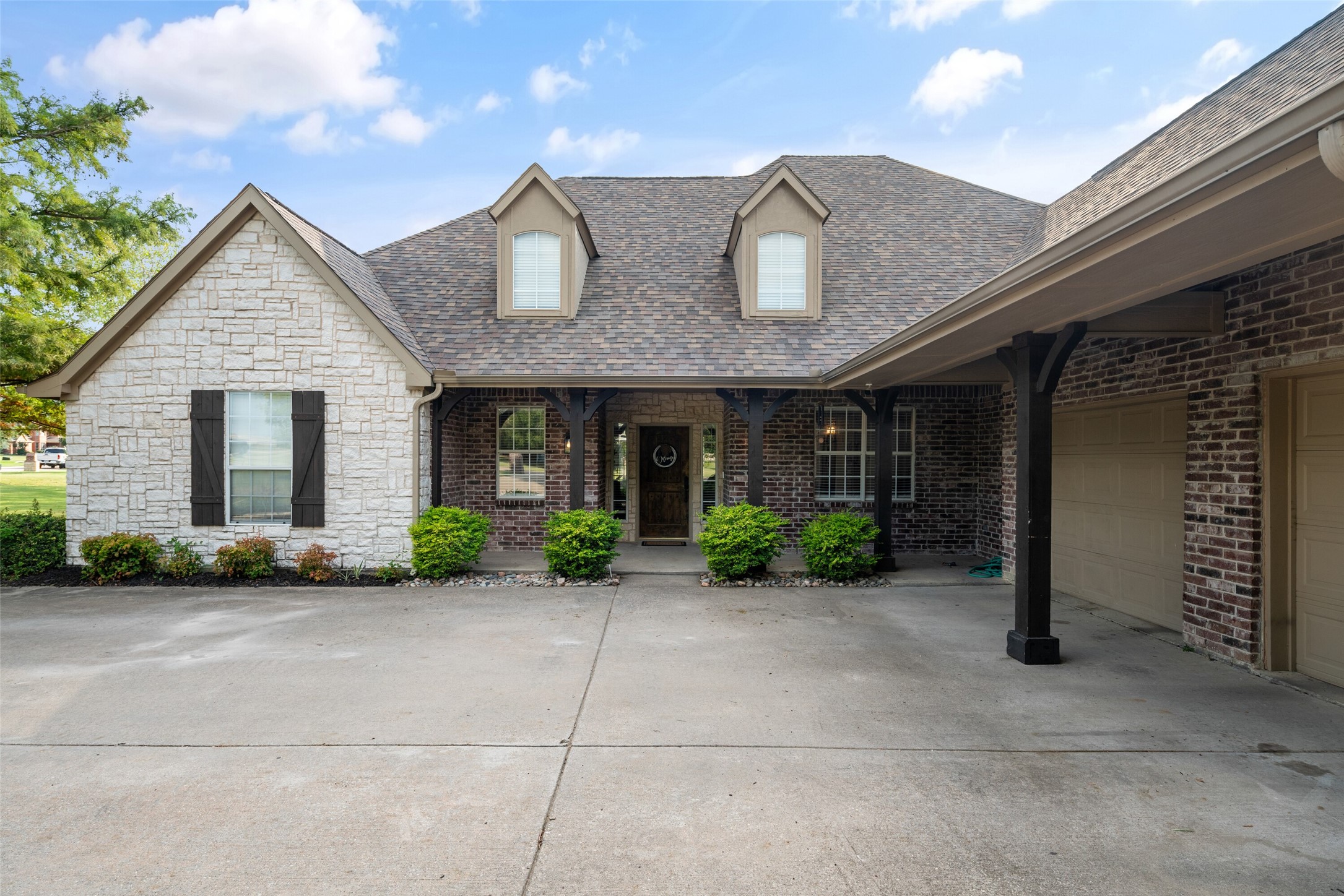 1500 Brook Lane