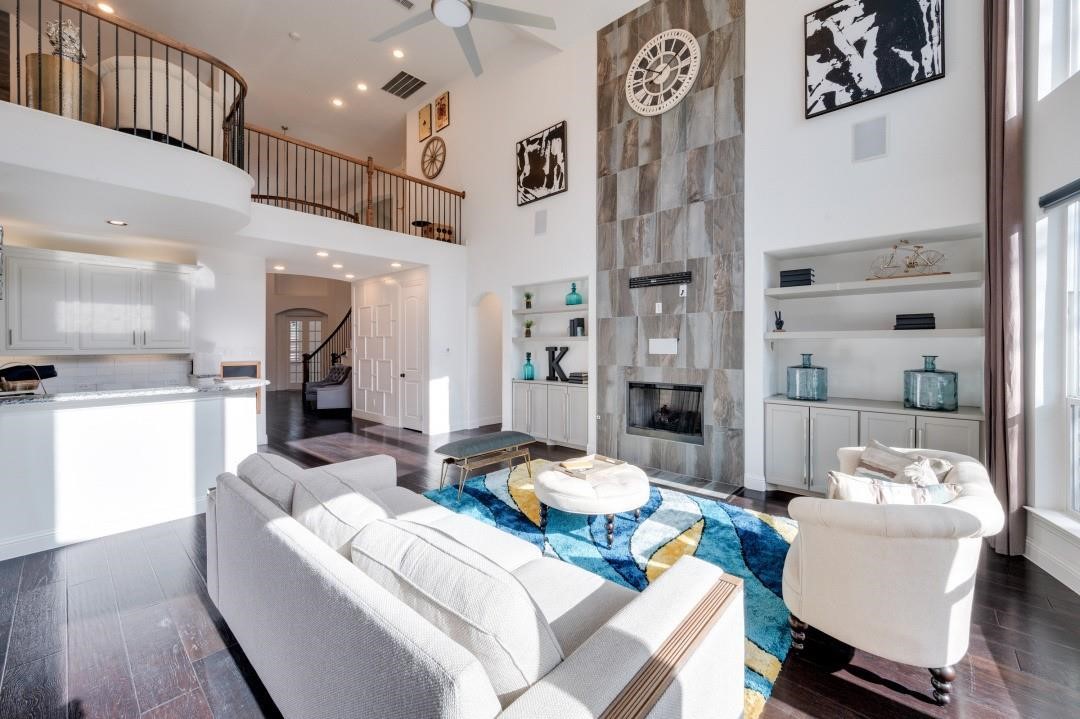 12893 Wolf Snare Drive