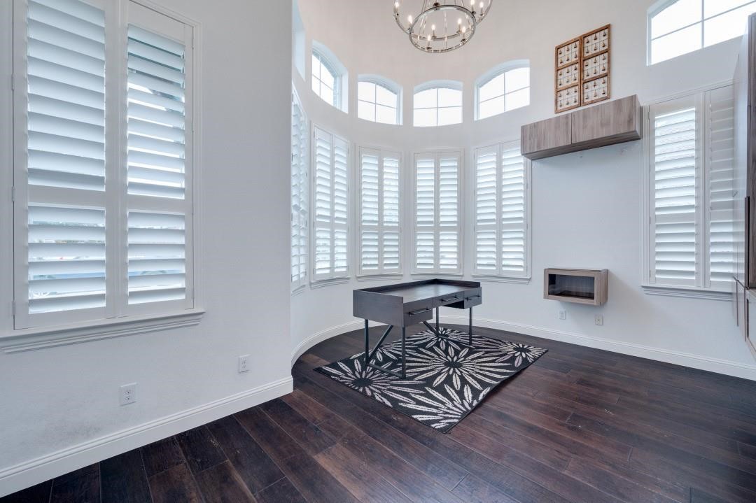 12893 Wolf Snare Drive