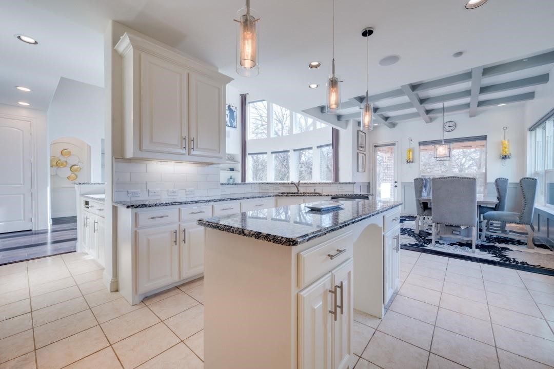 12893 Wolf Snare Drive