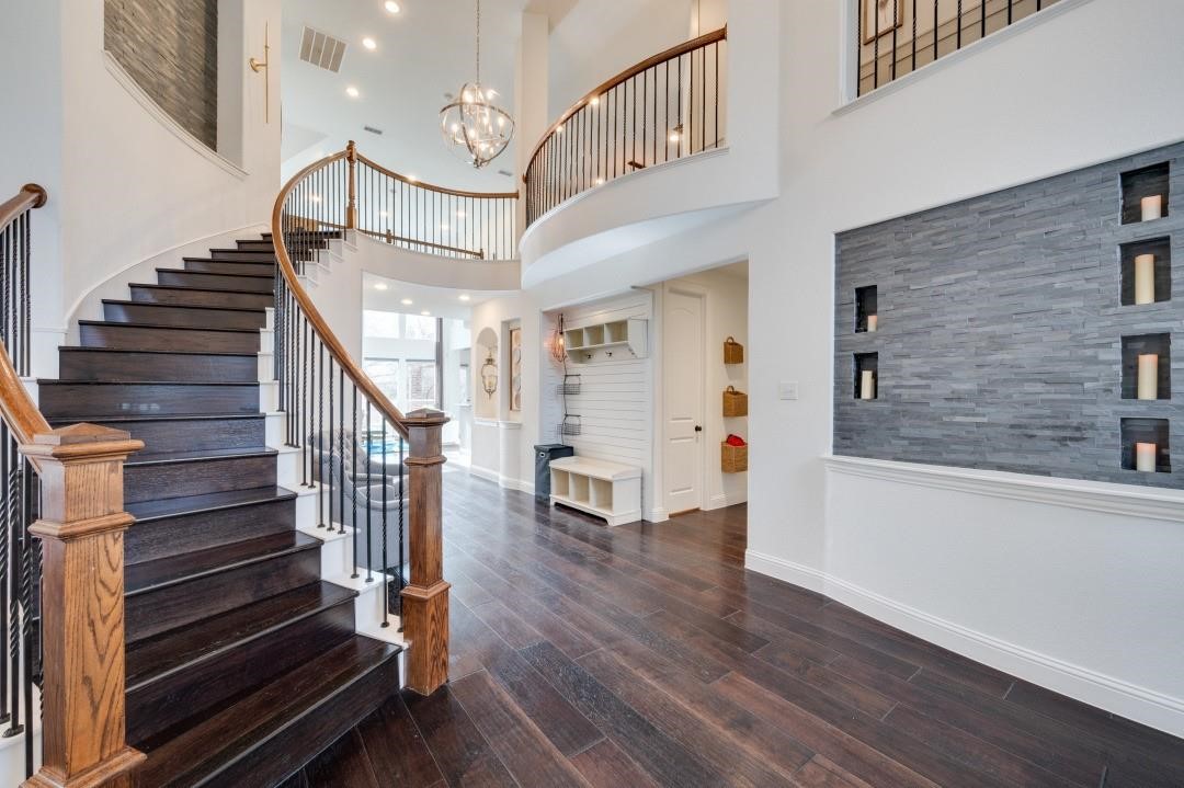 12893 Wolf Snare Drive