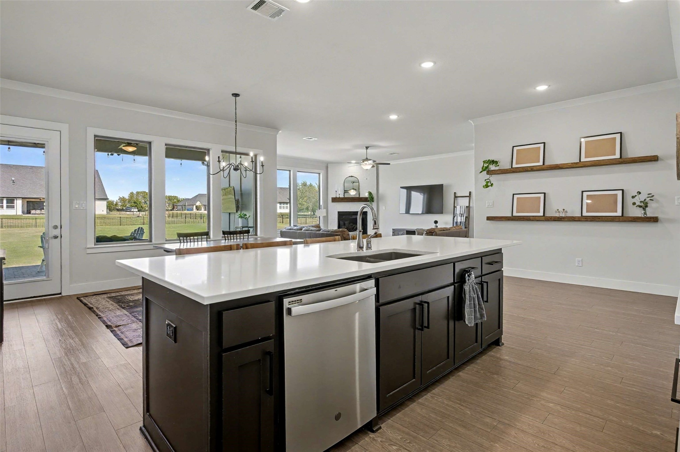 2848 Palomar Road