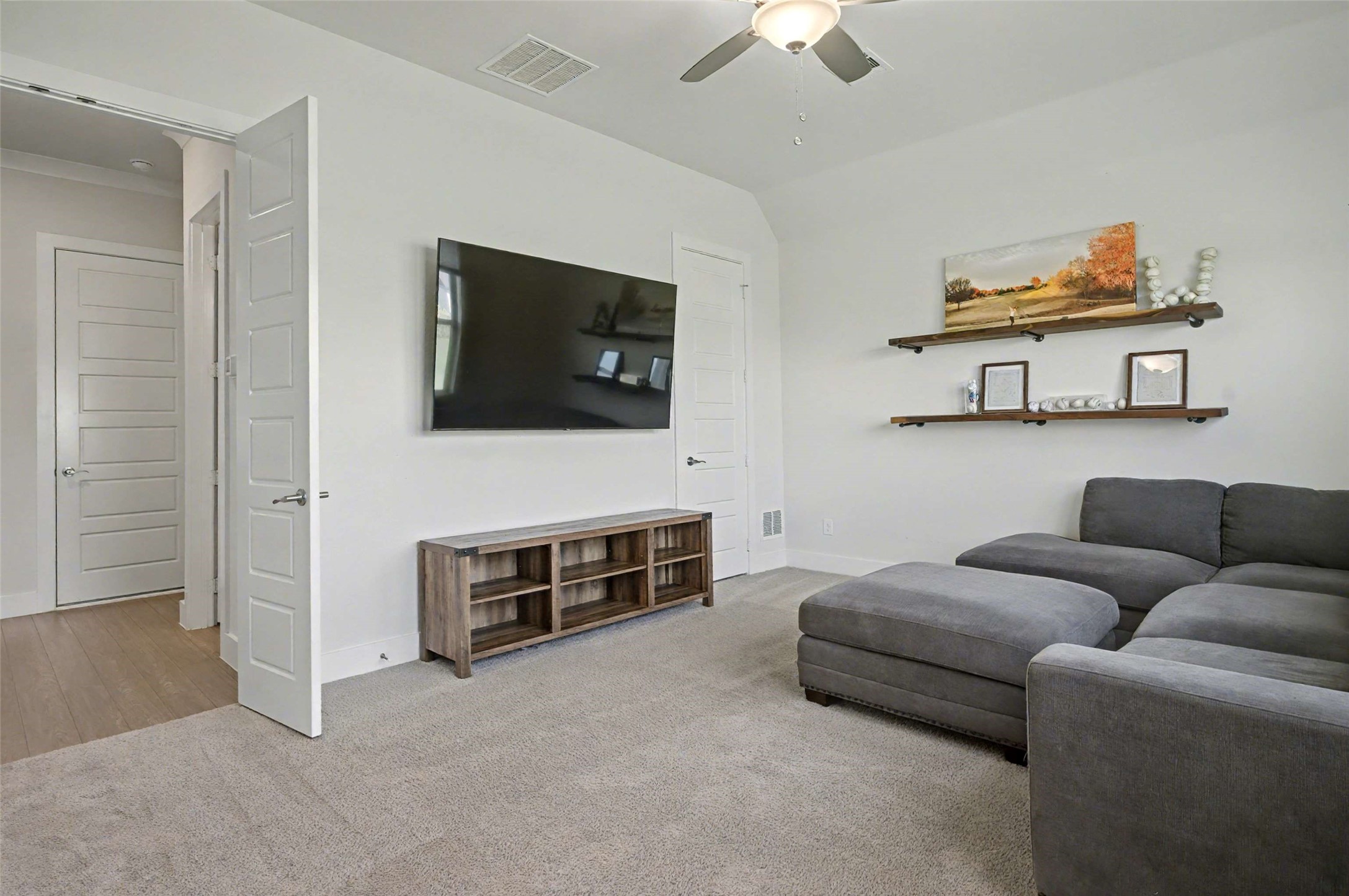 2848 Palomar Road