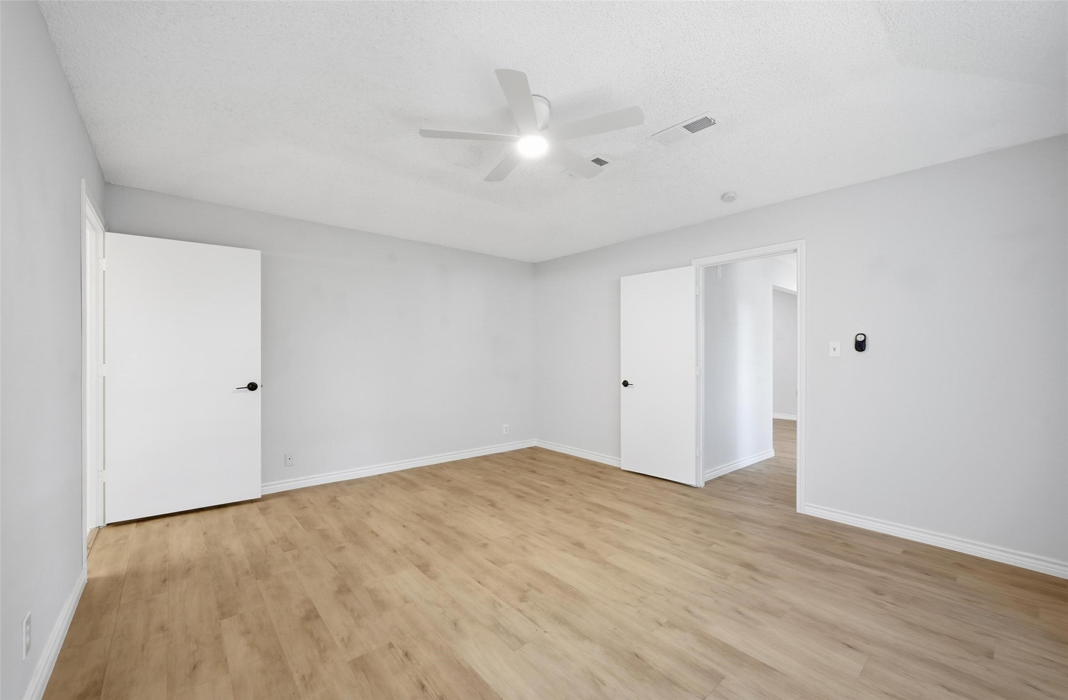 921 Autumn Lake Drive