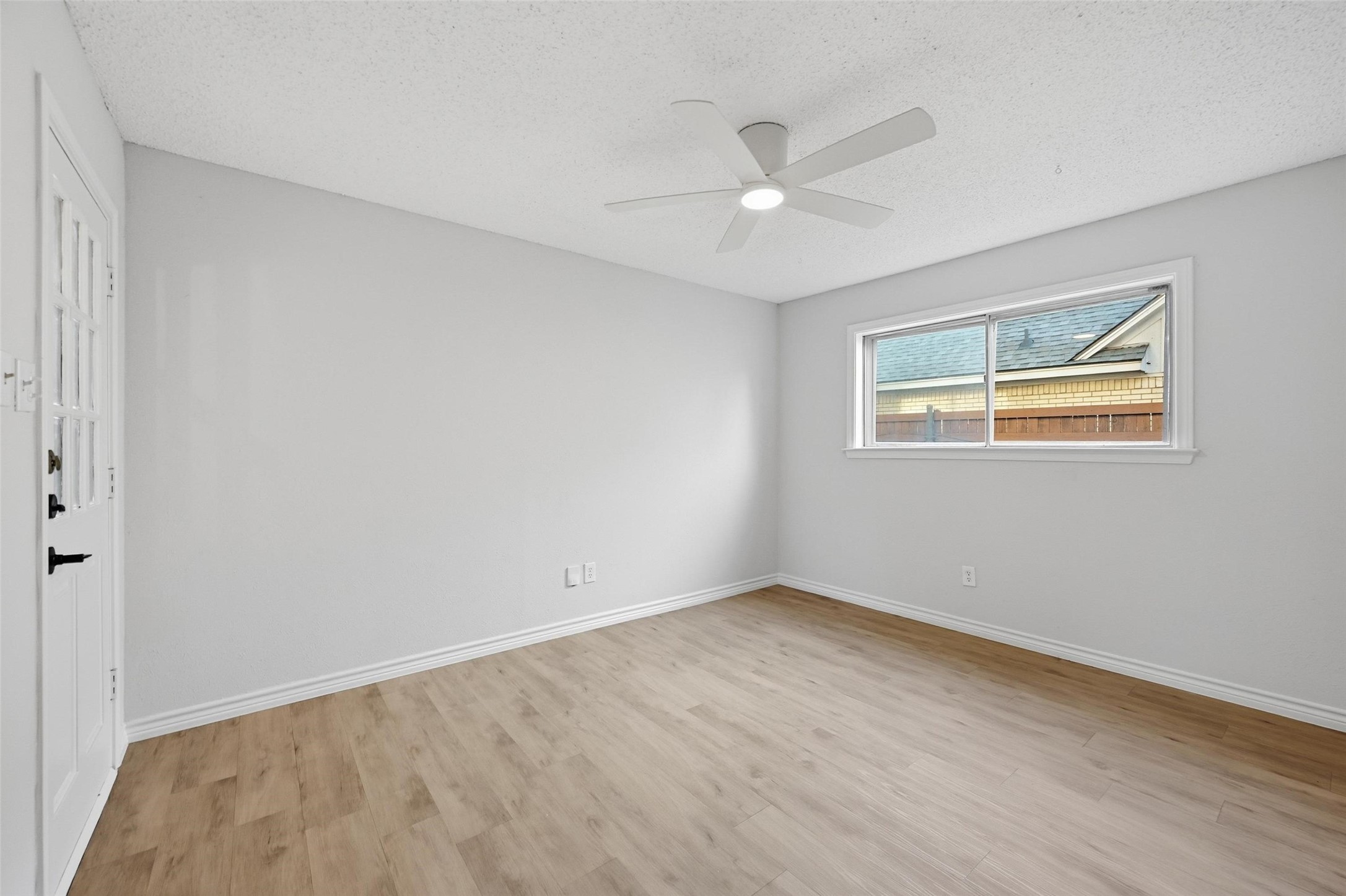 921 Autumn Lake Drive