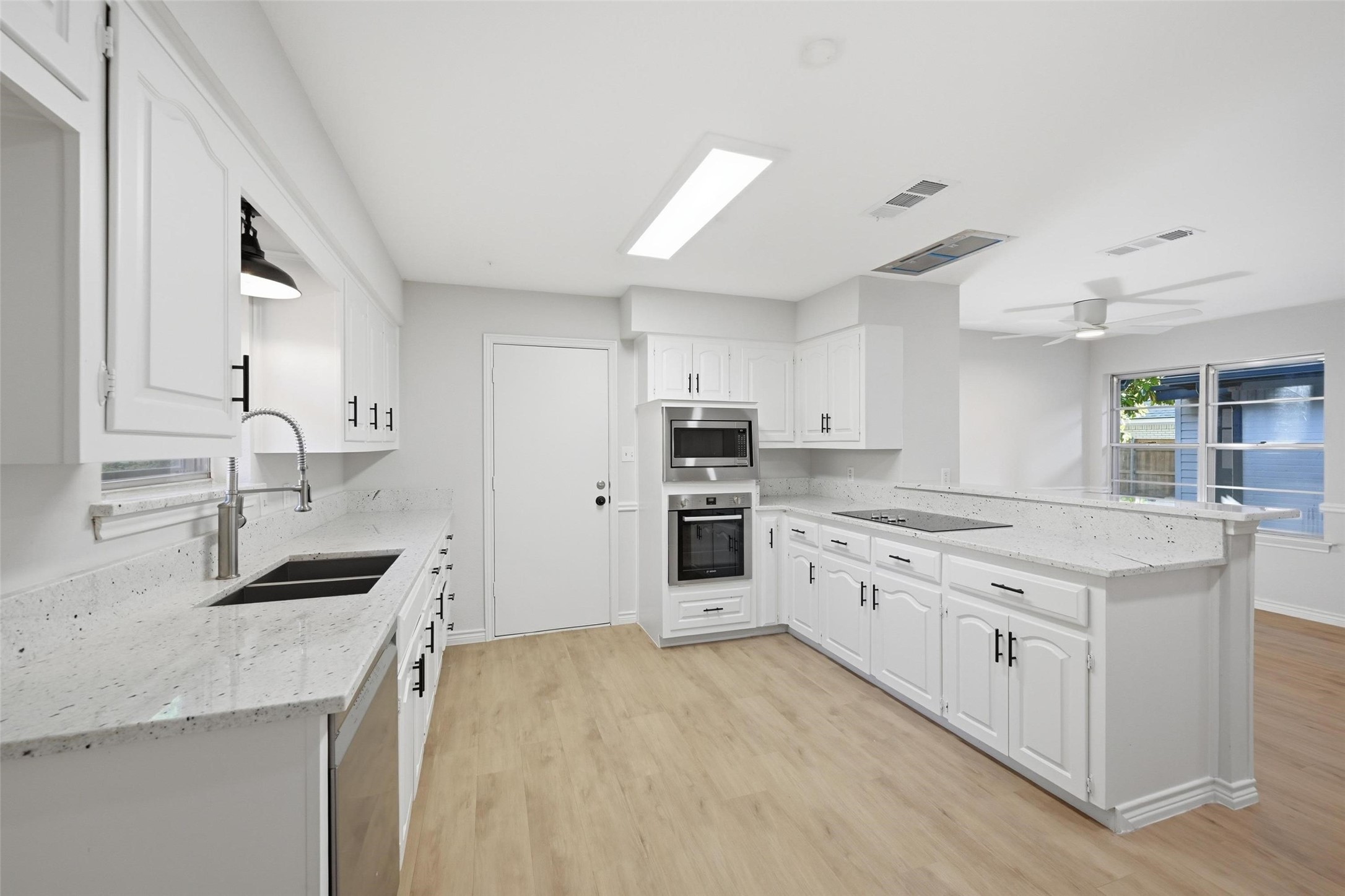 921 Autumn Lake Drive