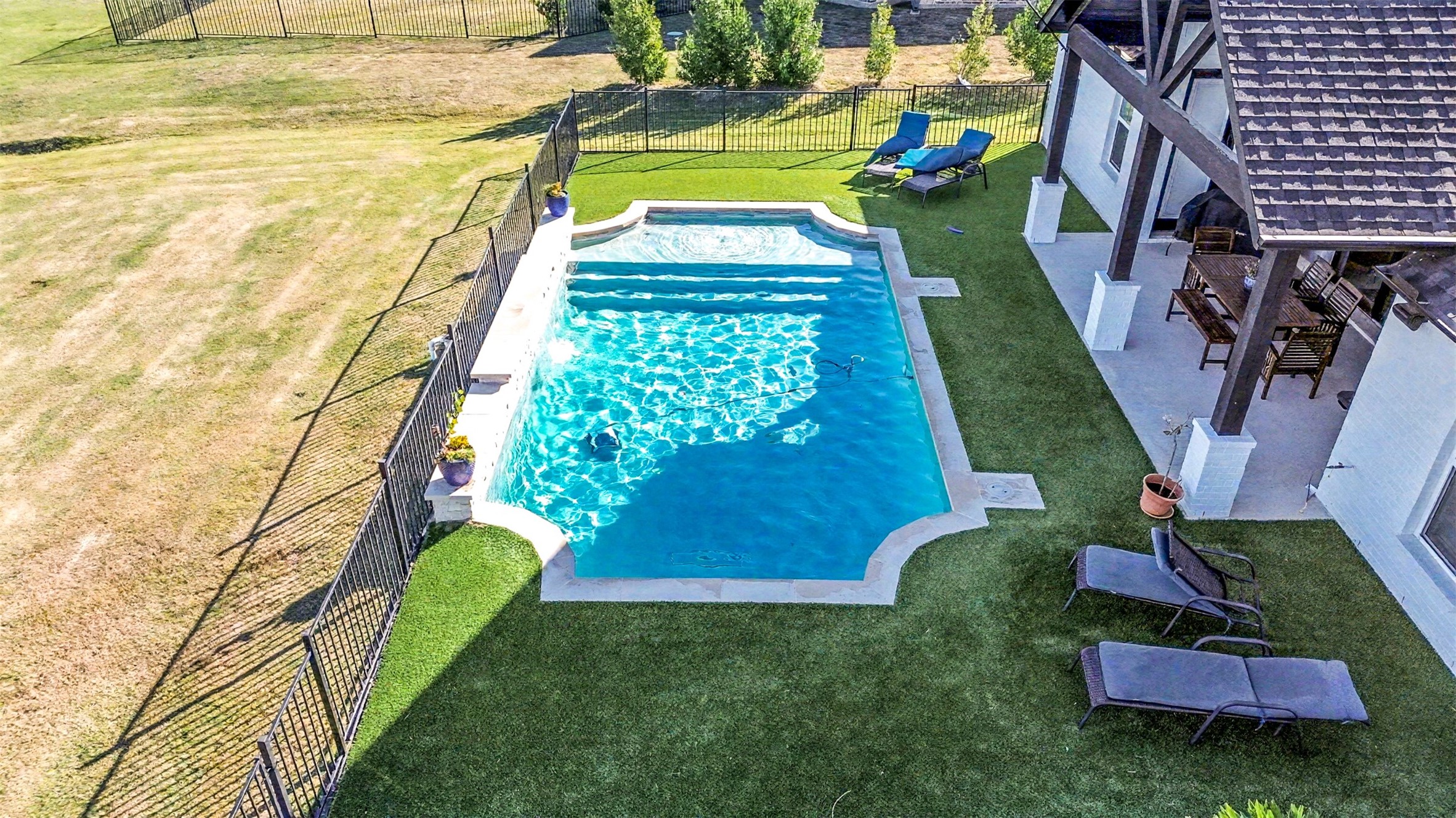 9831 County Road 128