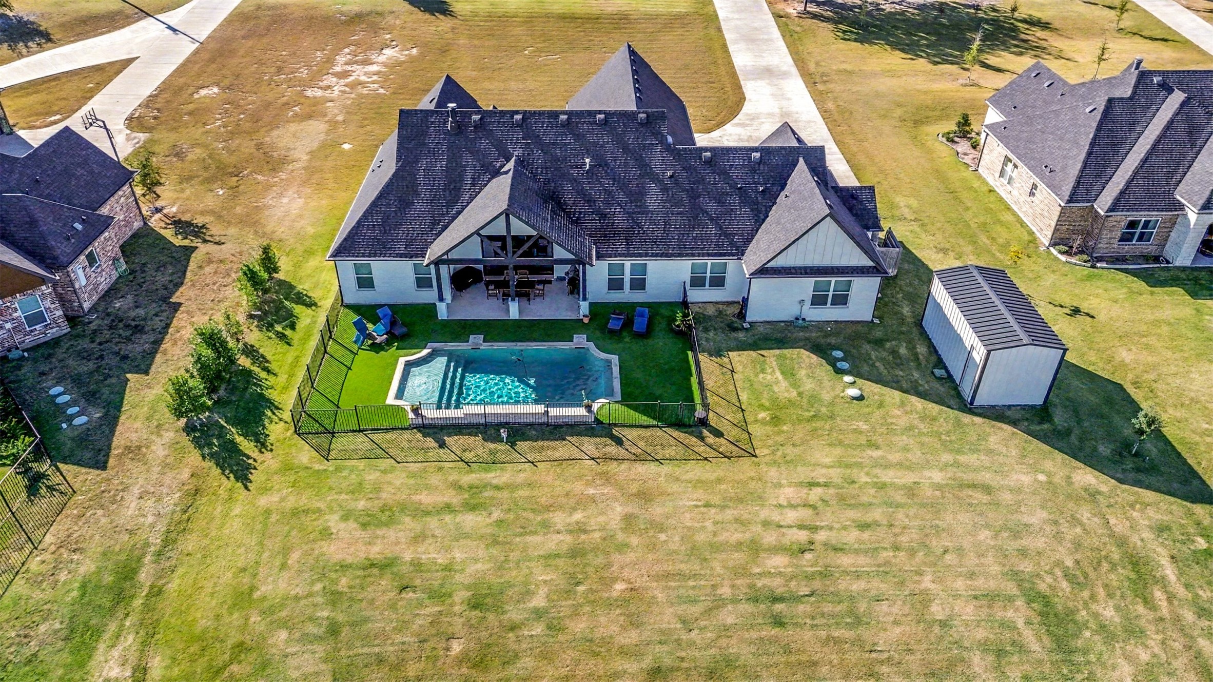 9831 County Road 128