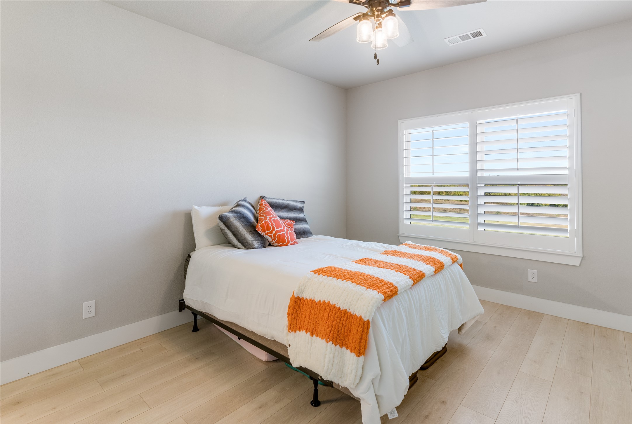 9831 County Road 128