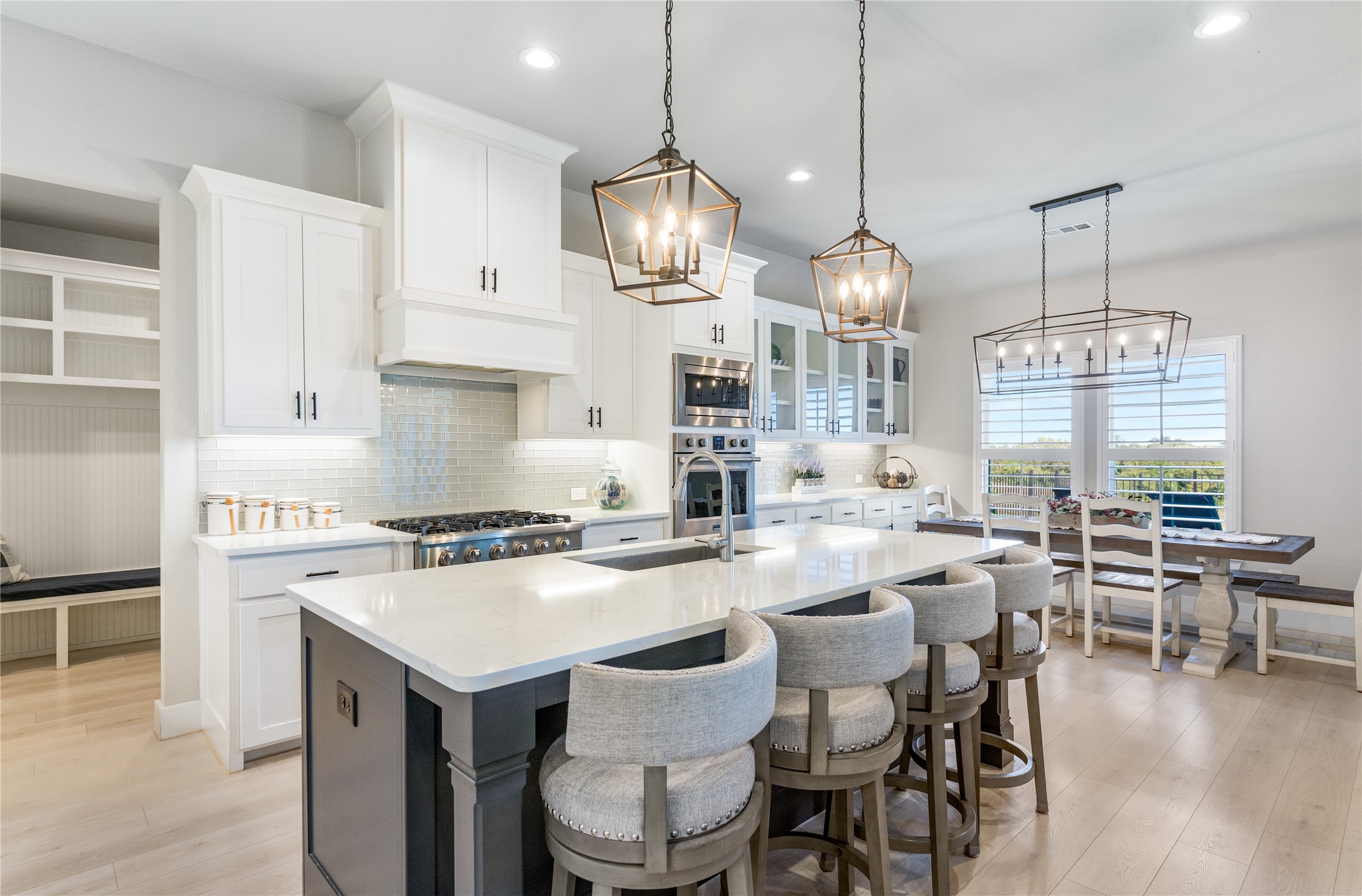 9831 County Road 128