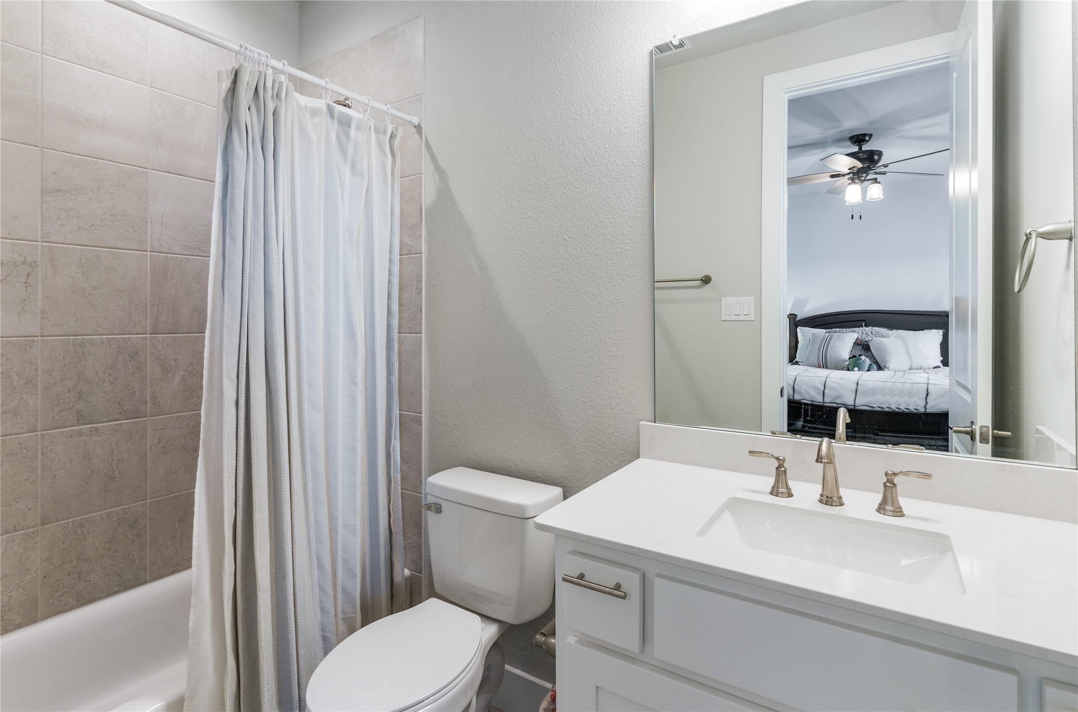 9831 County Road 128