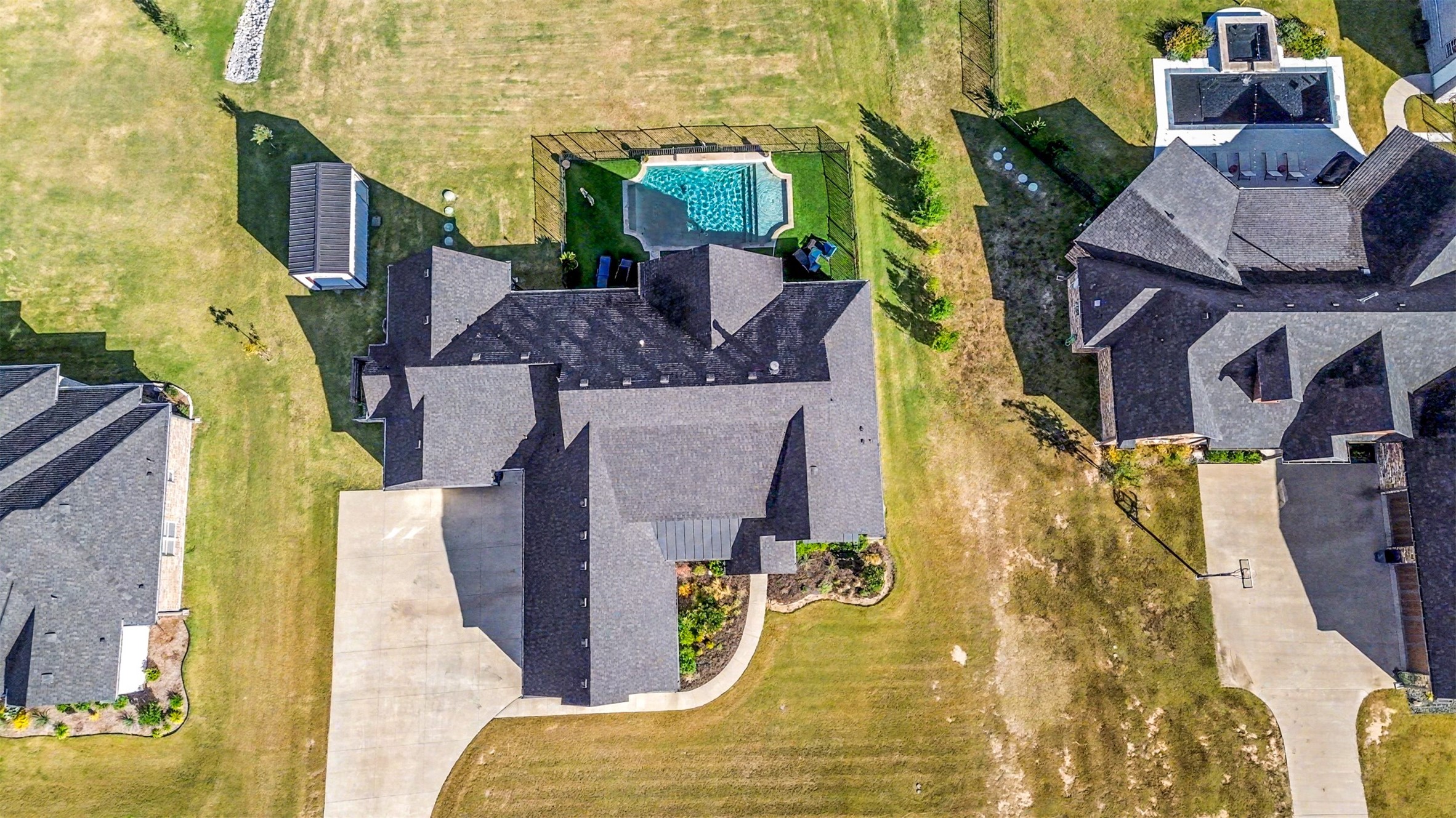 9831 County Road 128