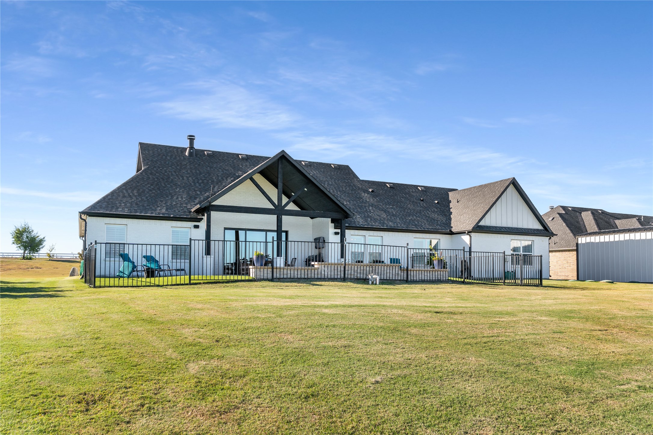 9831 County Road 128