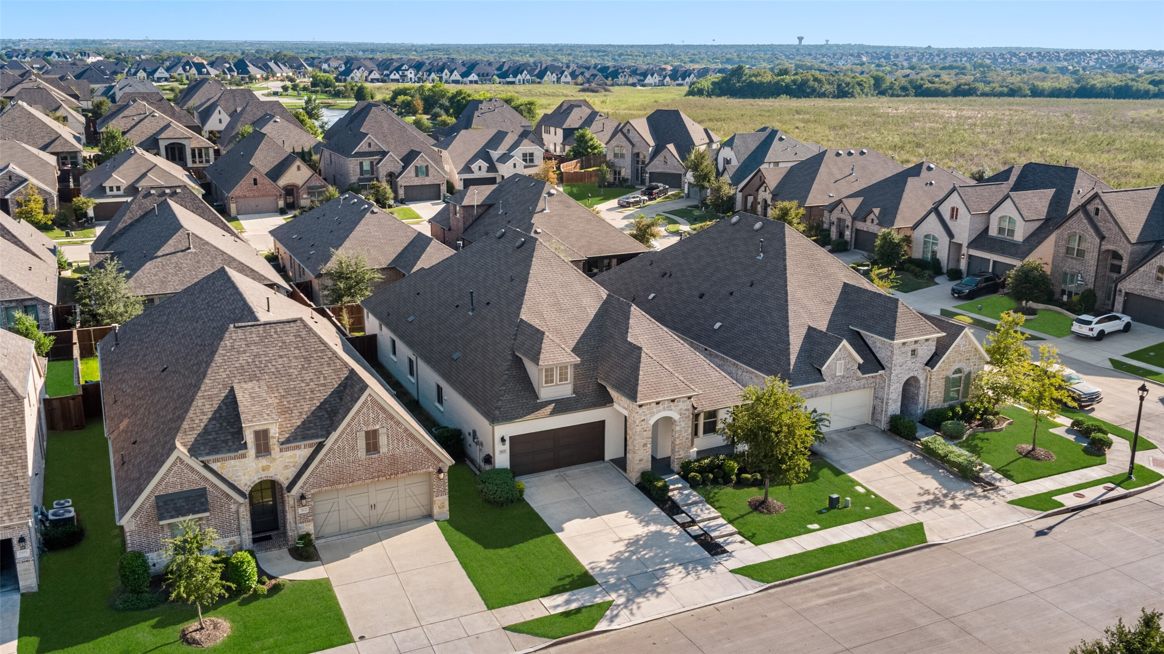 2423 War Admiral Street