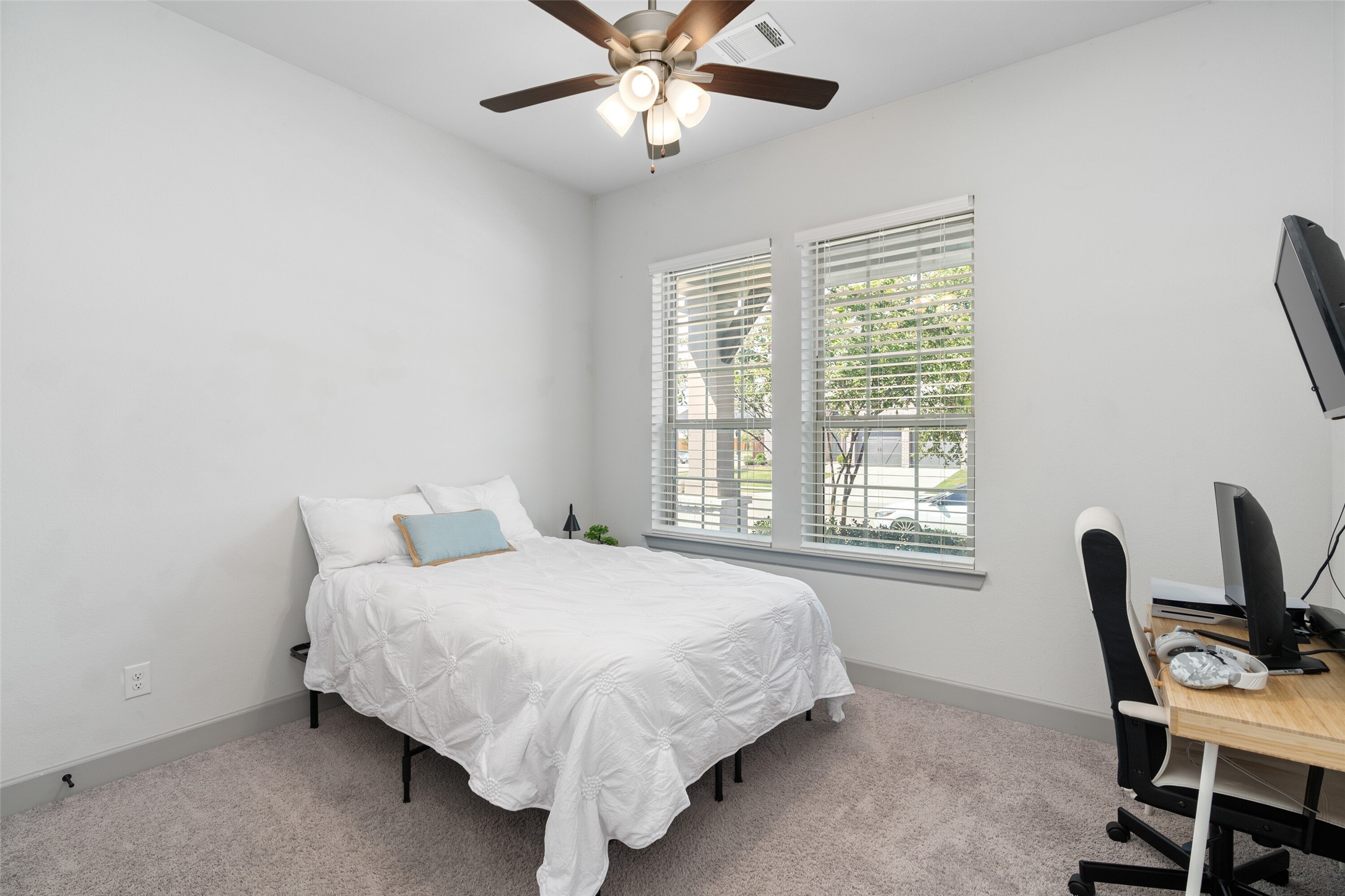 2423 War Admiral Street