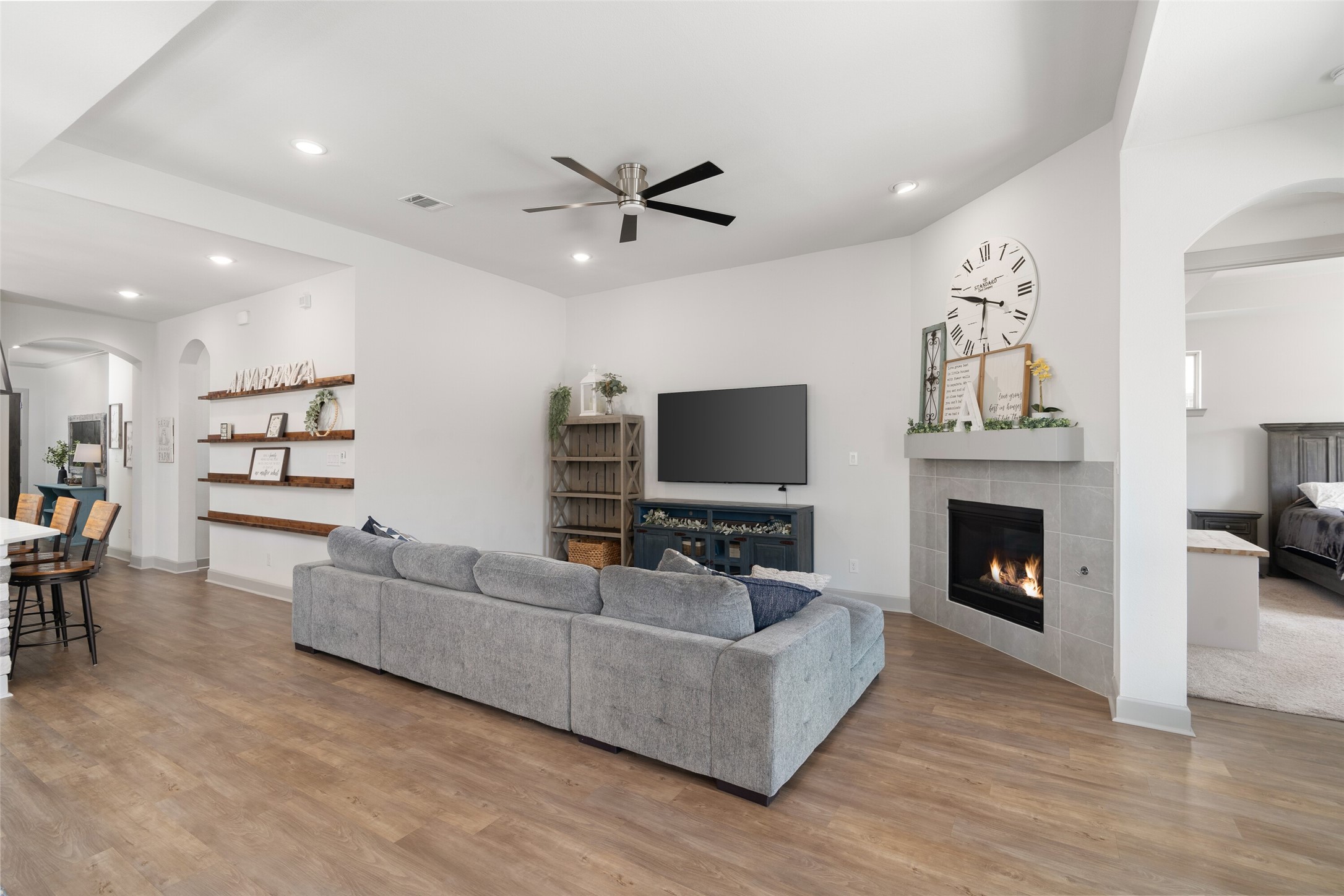 2423 War Admiral Street