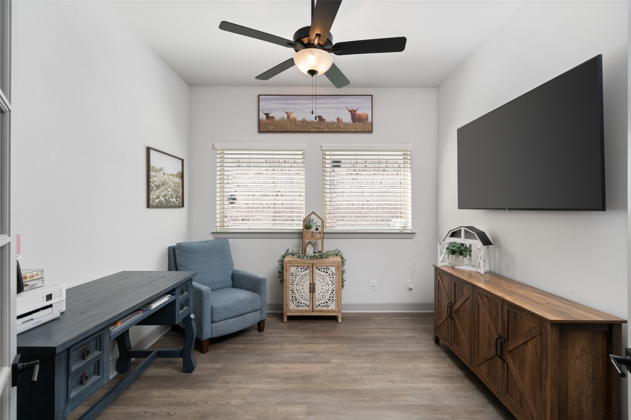 2423 War Admiral Street