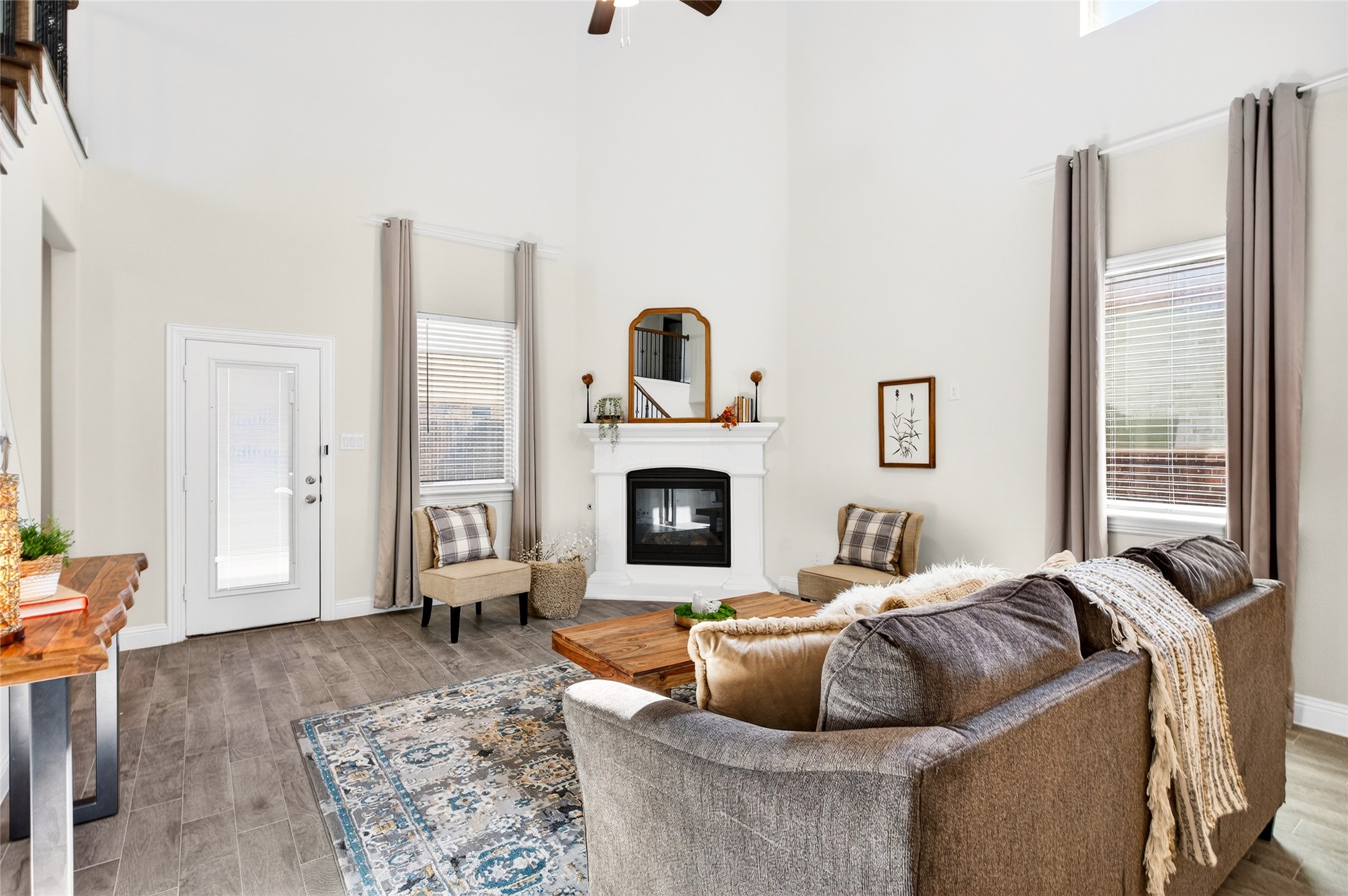 2929 Log Cabin Drive