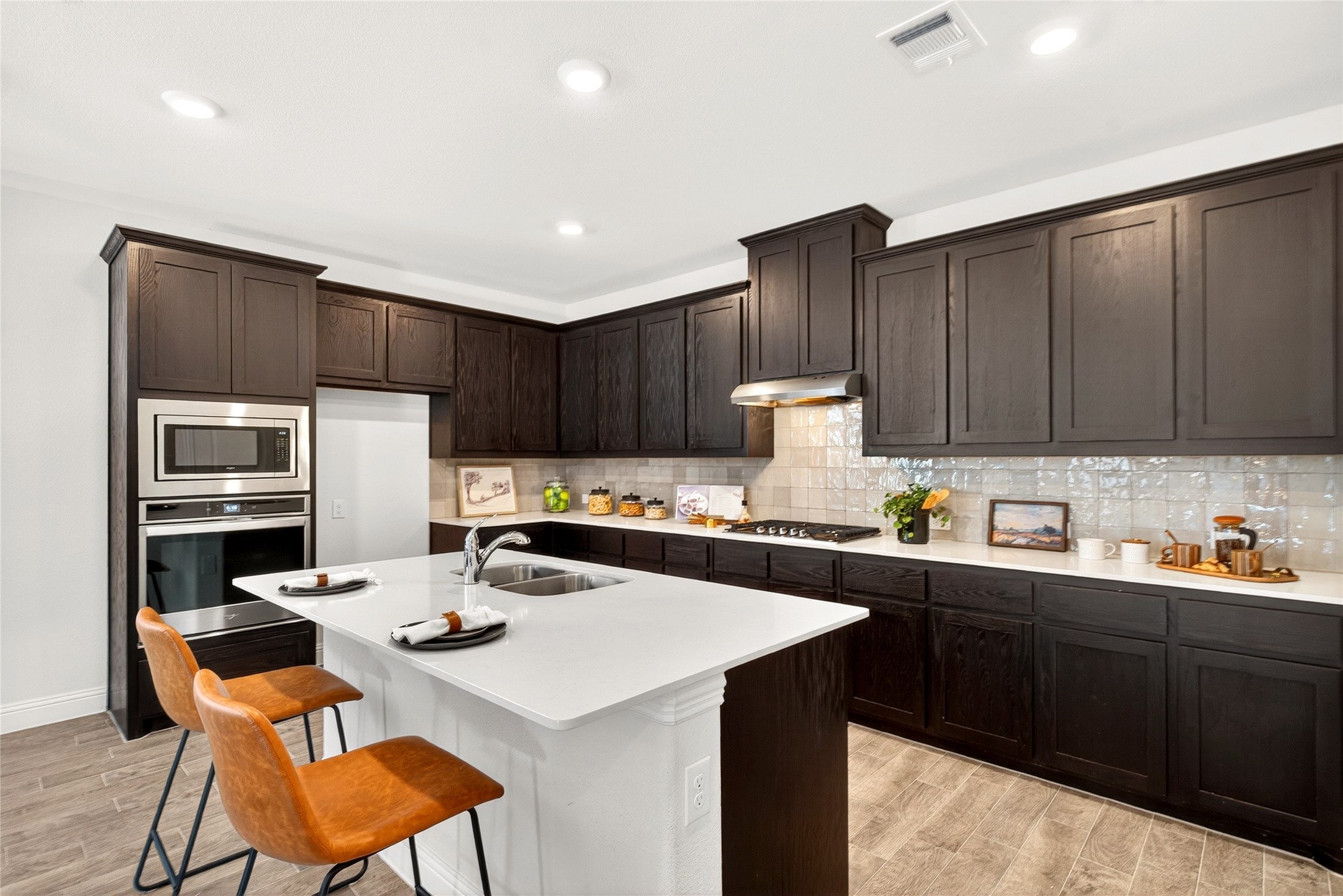 2929 Log Cabin Drive