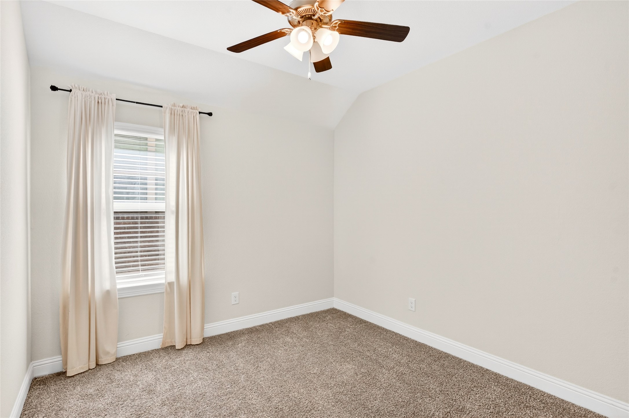 2929 Log Cabin Drive