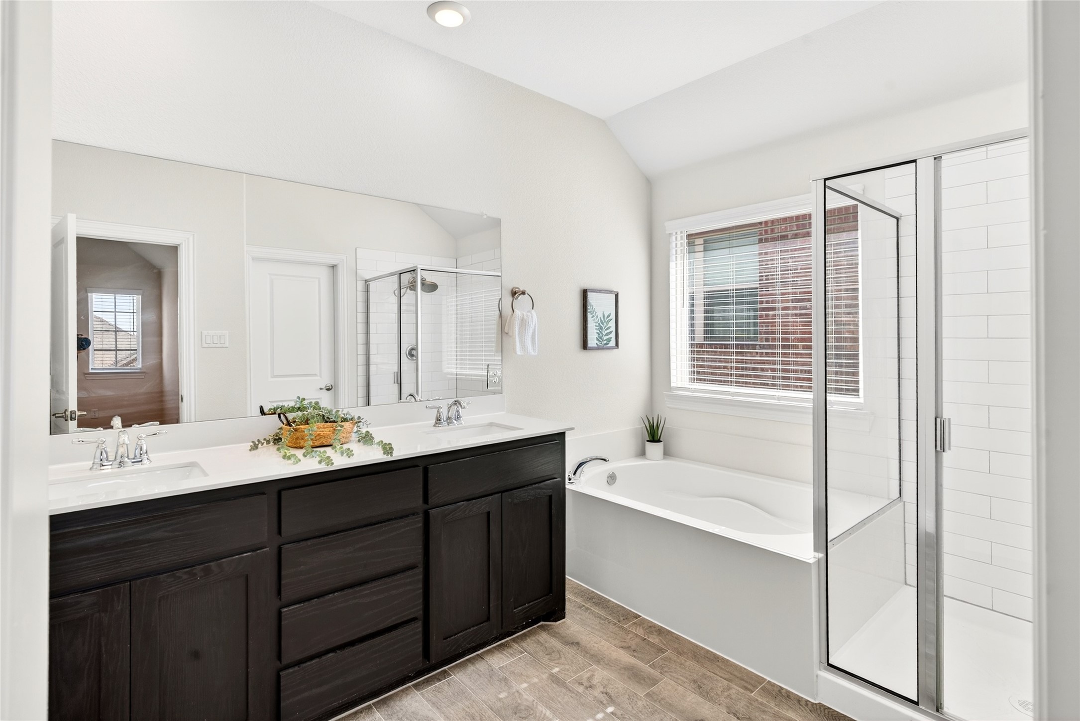 2929 Log Cabin Drive