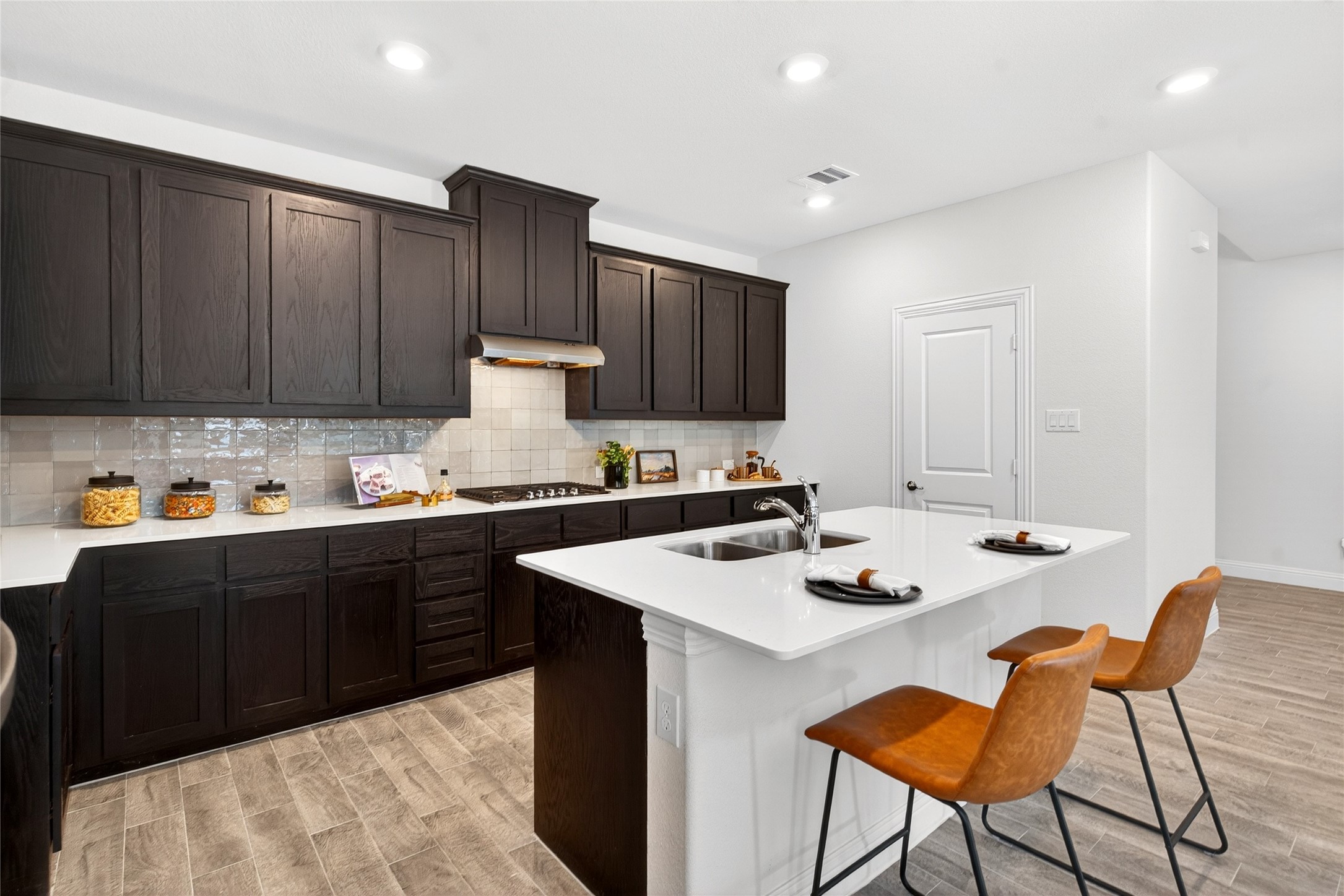 2929 Log Cabin Drive