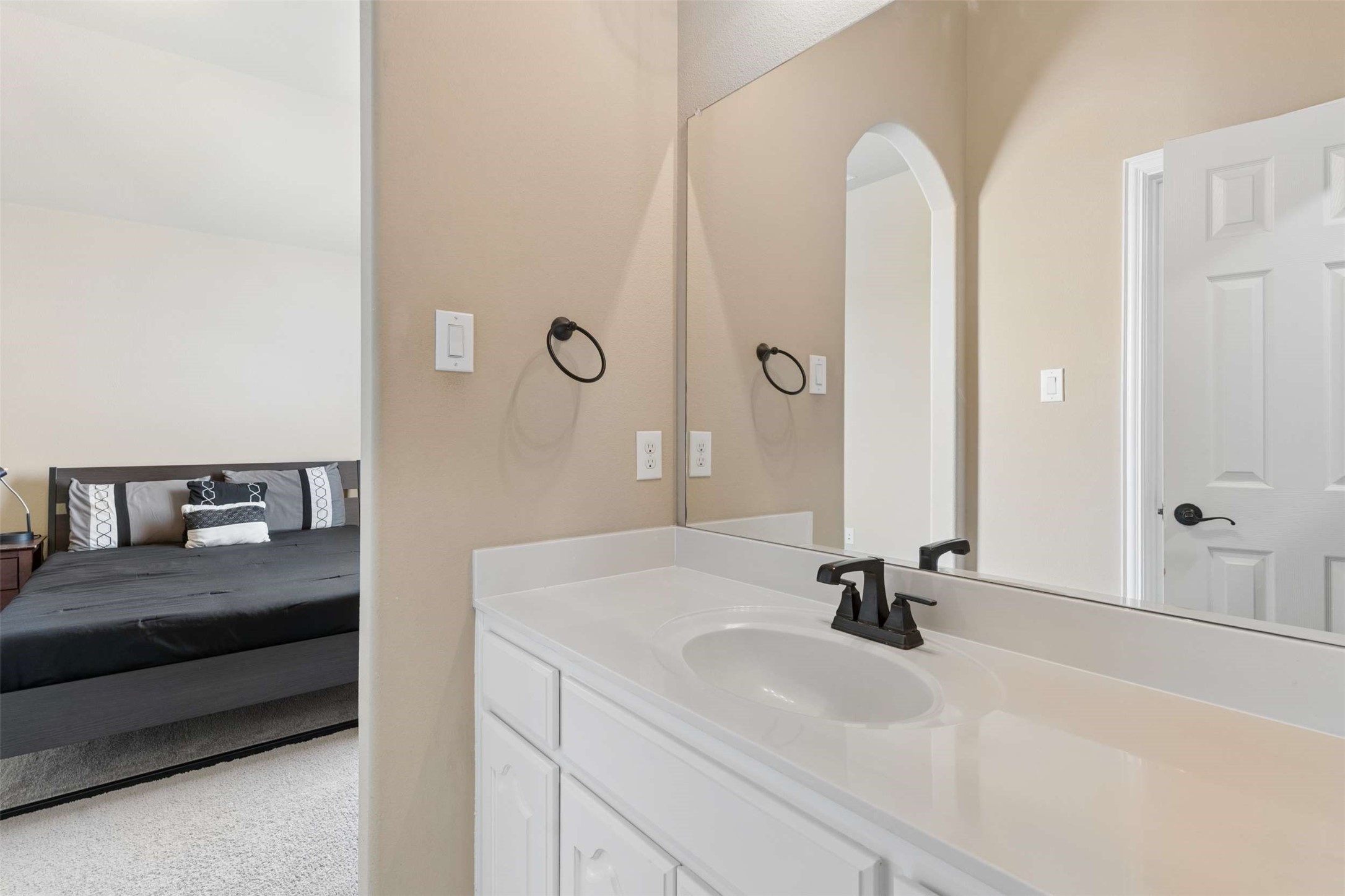 2446 Old Stables Drive