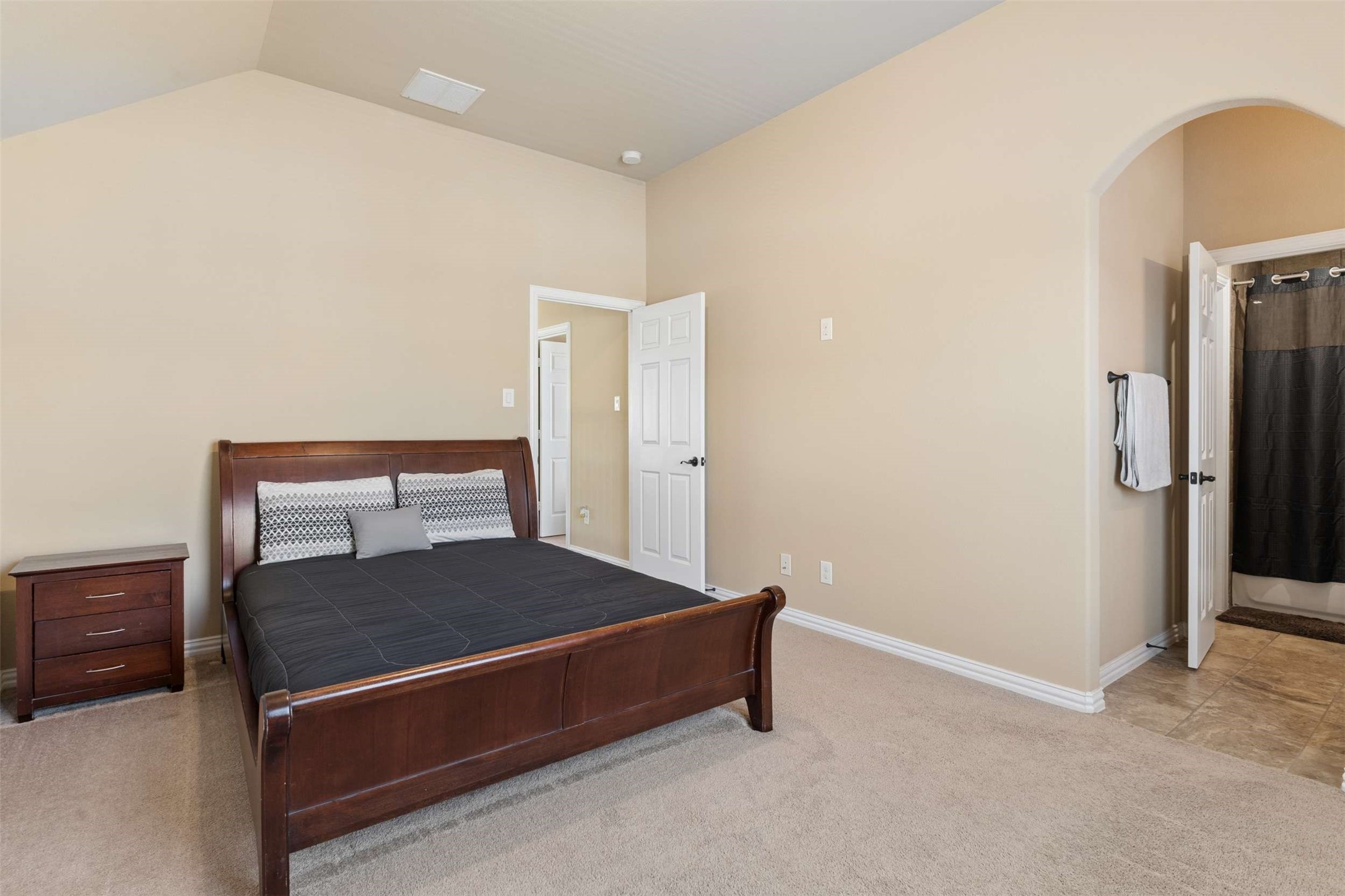 2446 Old Stables Drive