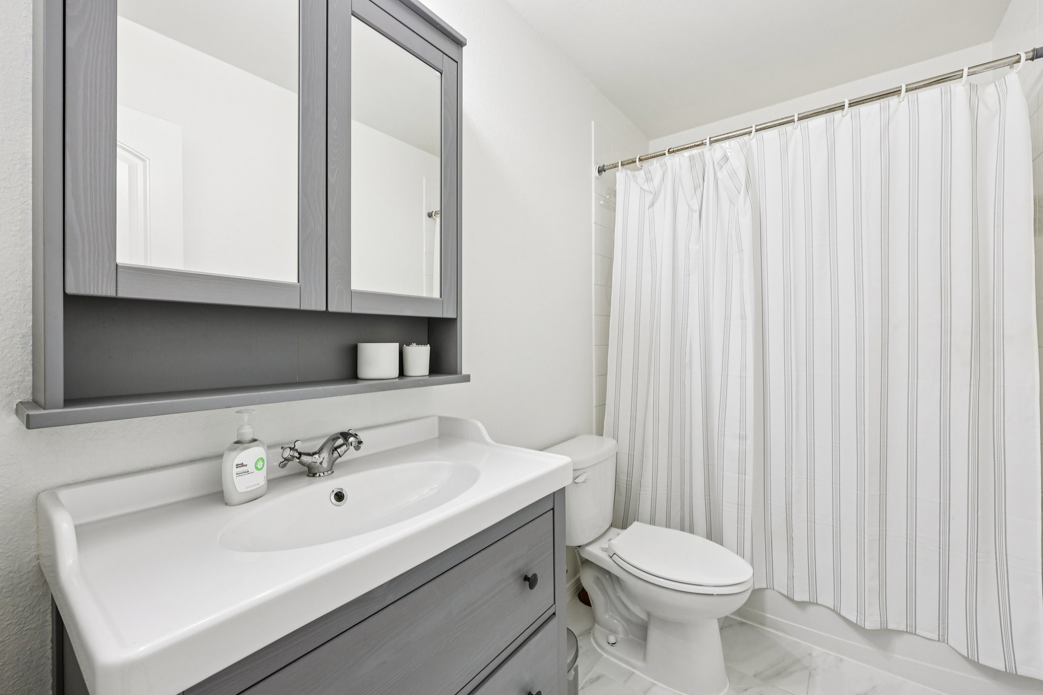 1305 Savannah Ridge Drive