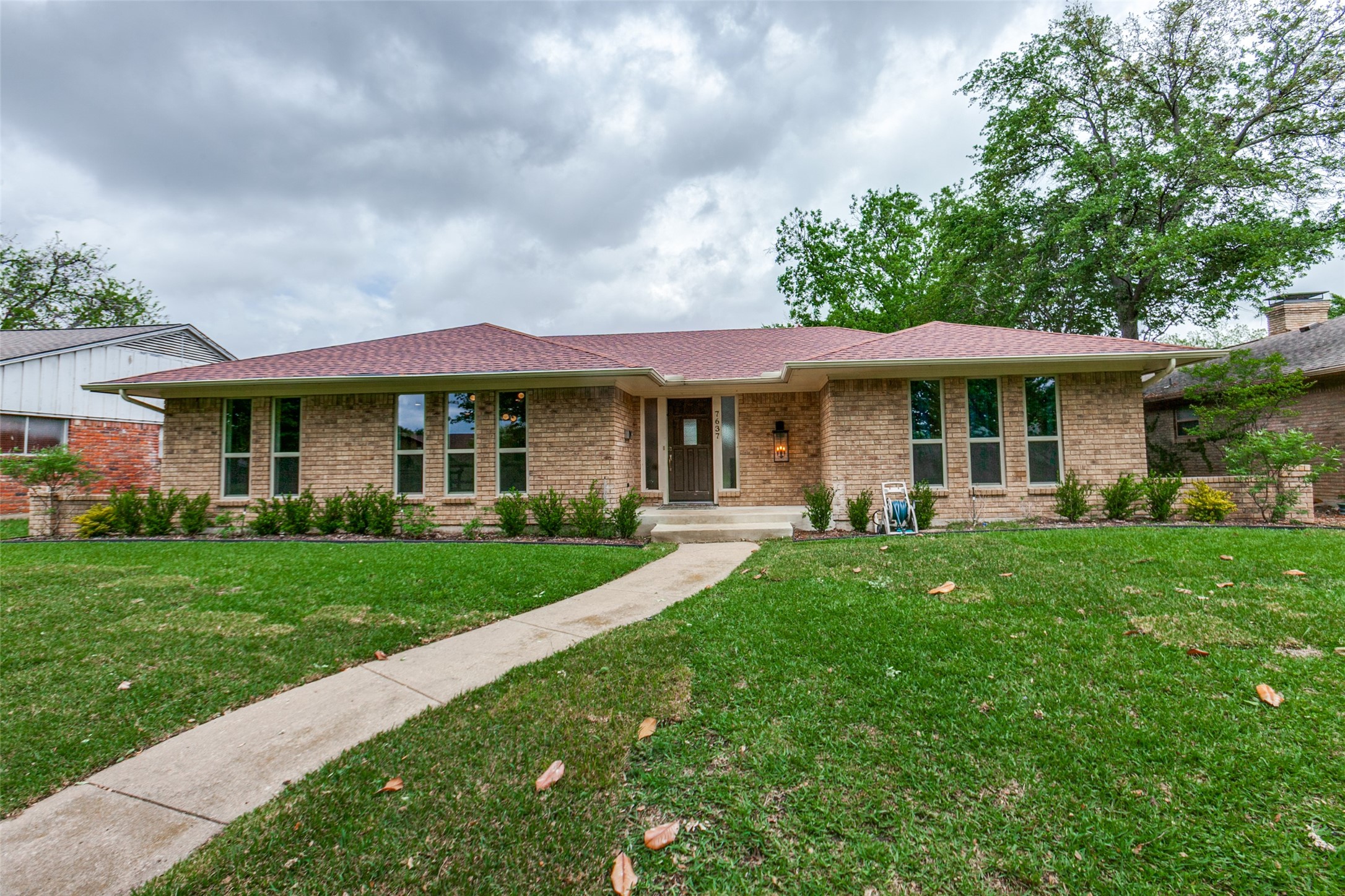7637 La Risa Drive